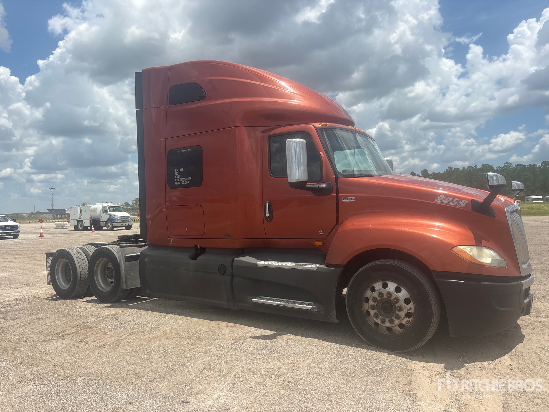 2019 International LT625