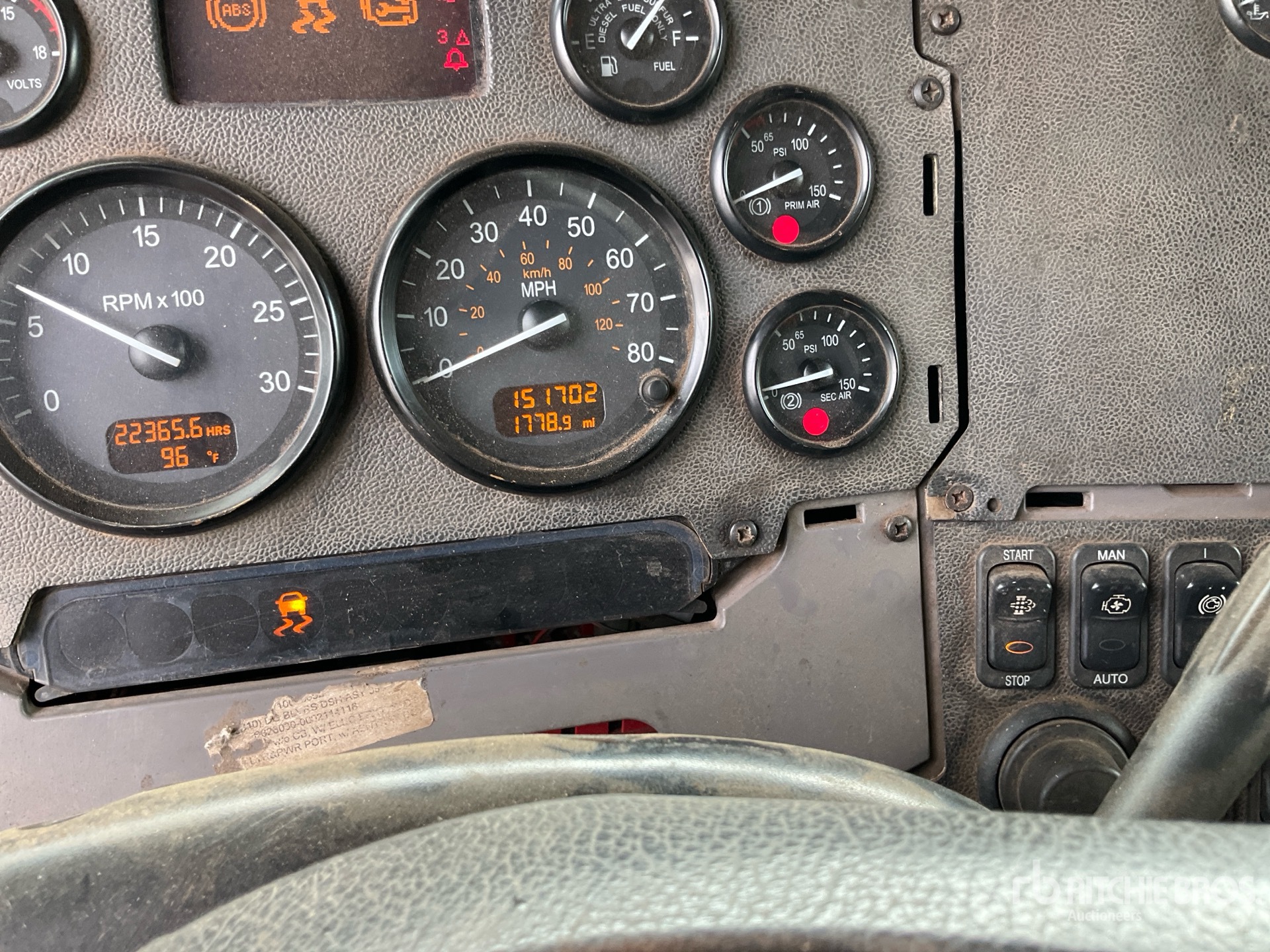 2012 Peterbilt 365