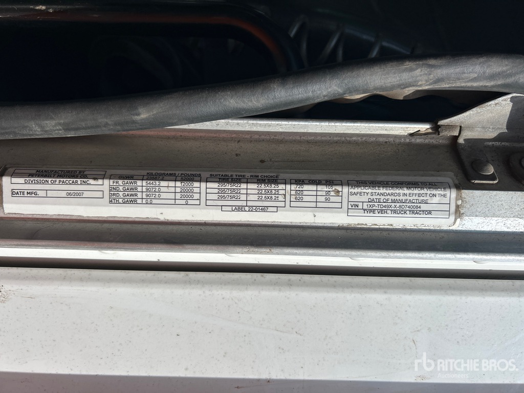 General Appearance with Numéro de série/Numéro d'identification du véhicule automobile