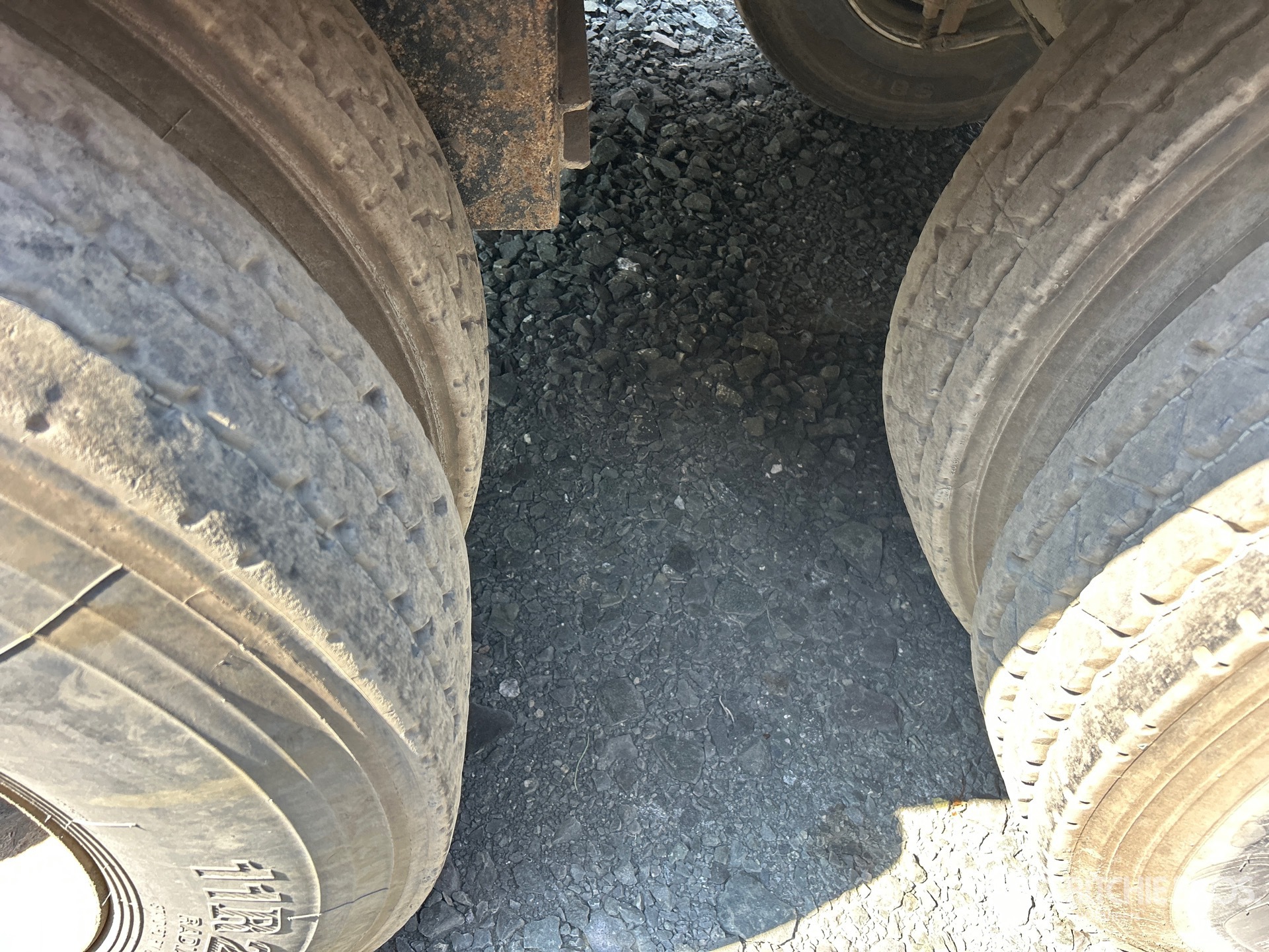1998 Midland 12721U