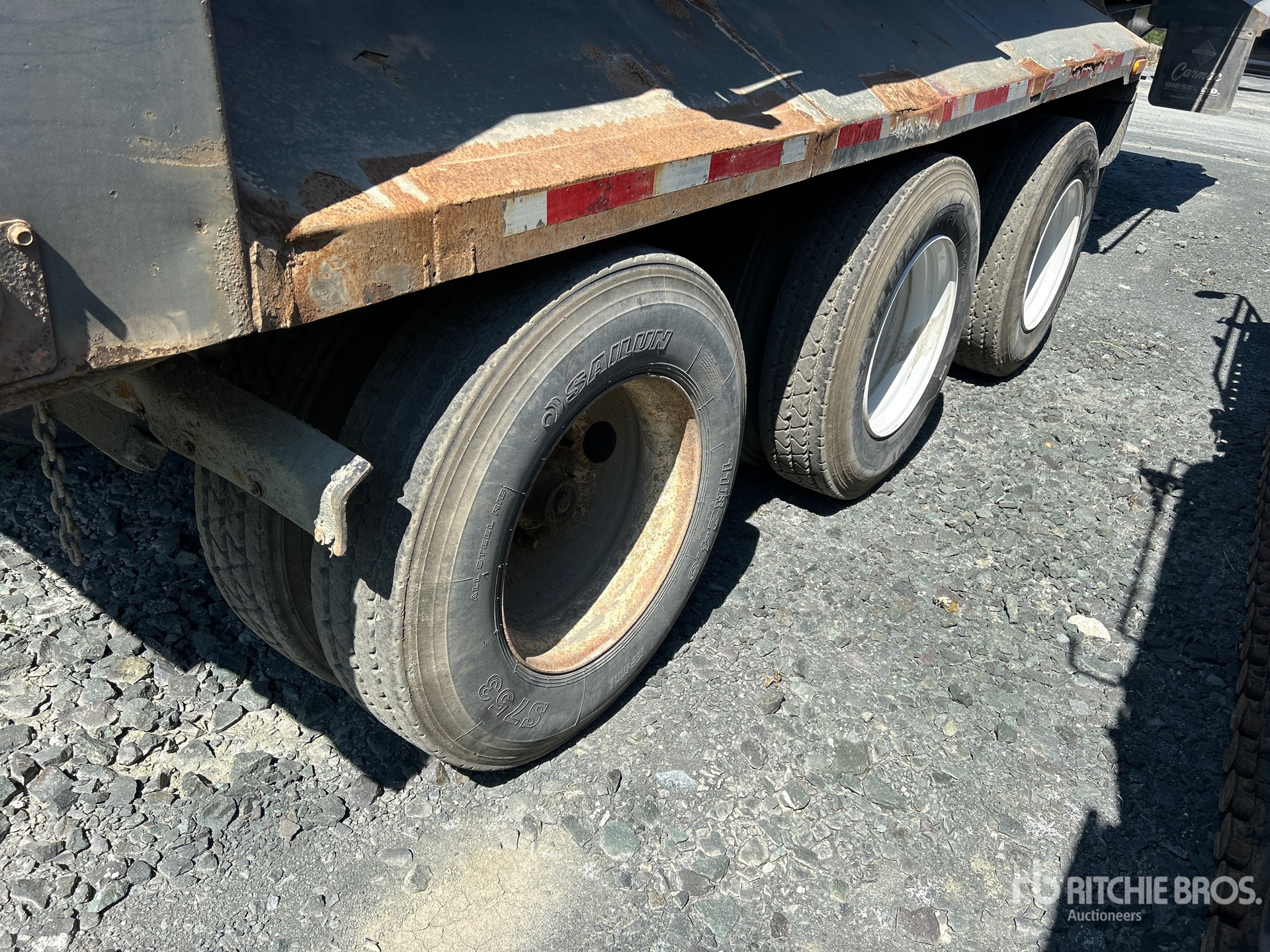 1998 Midland 12721U