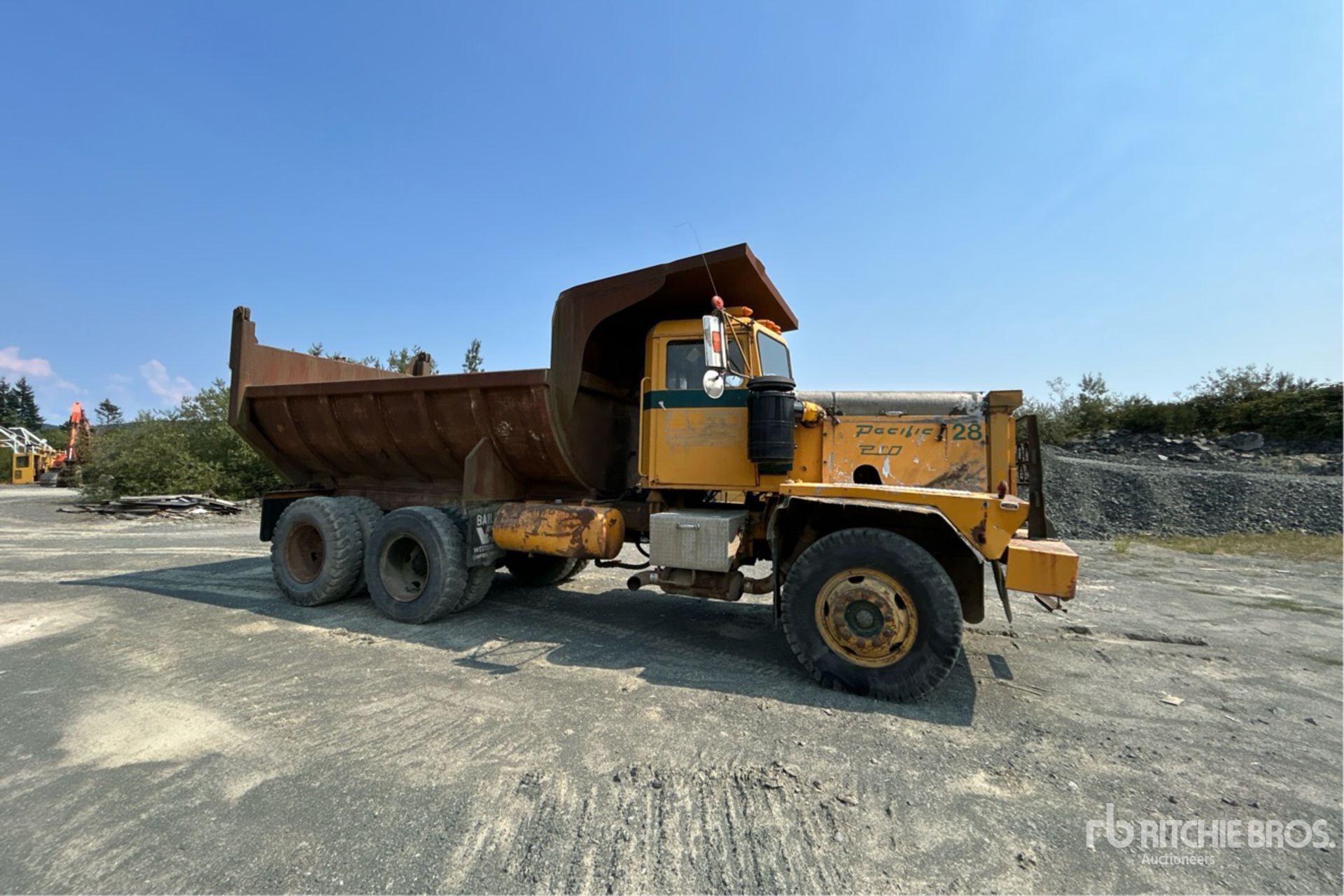 1975 Pacific P-10