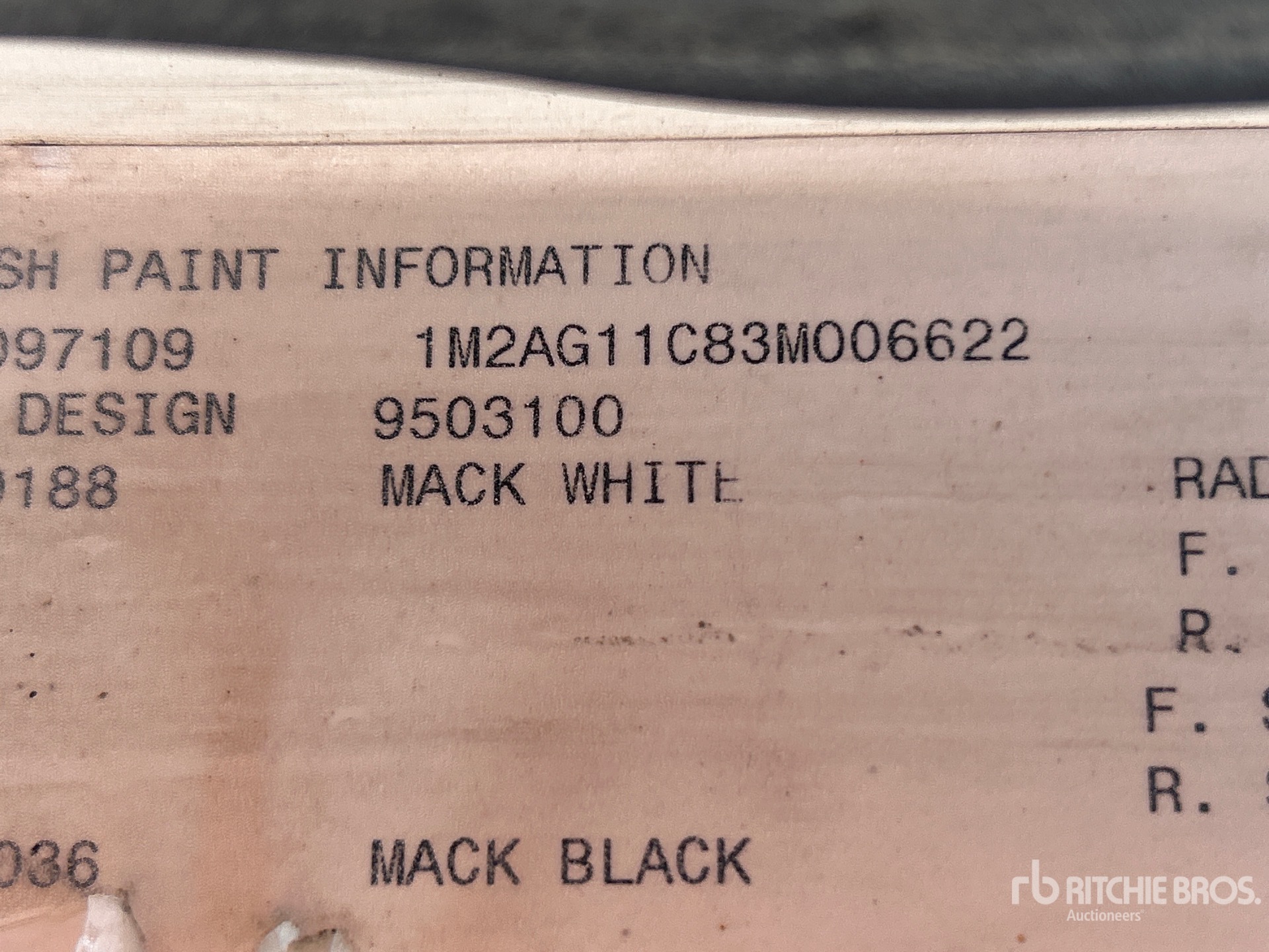 2003 Mack CV713