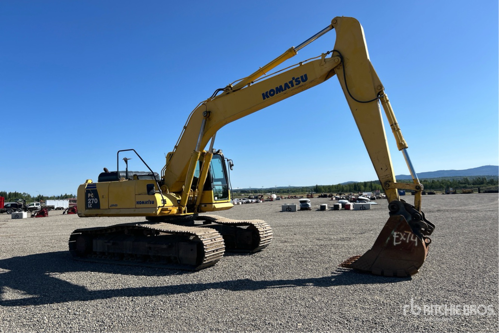 2012 Komatsu PC270LC-8
