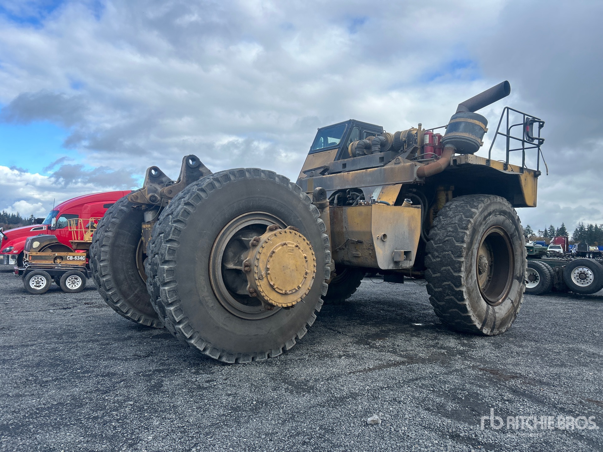 2000 Caterpillar 777D