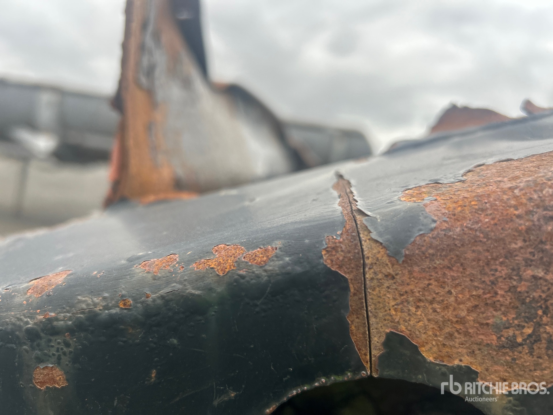 2006 CTS 40 FT T/A (INOPERABLE)