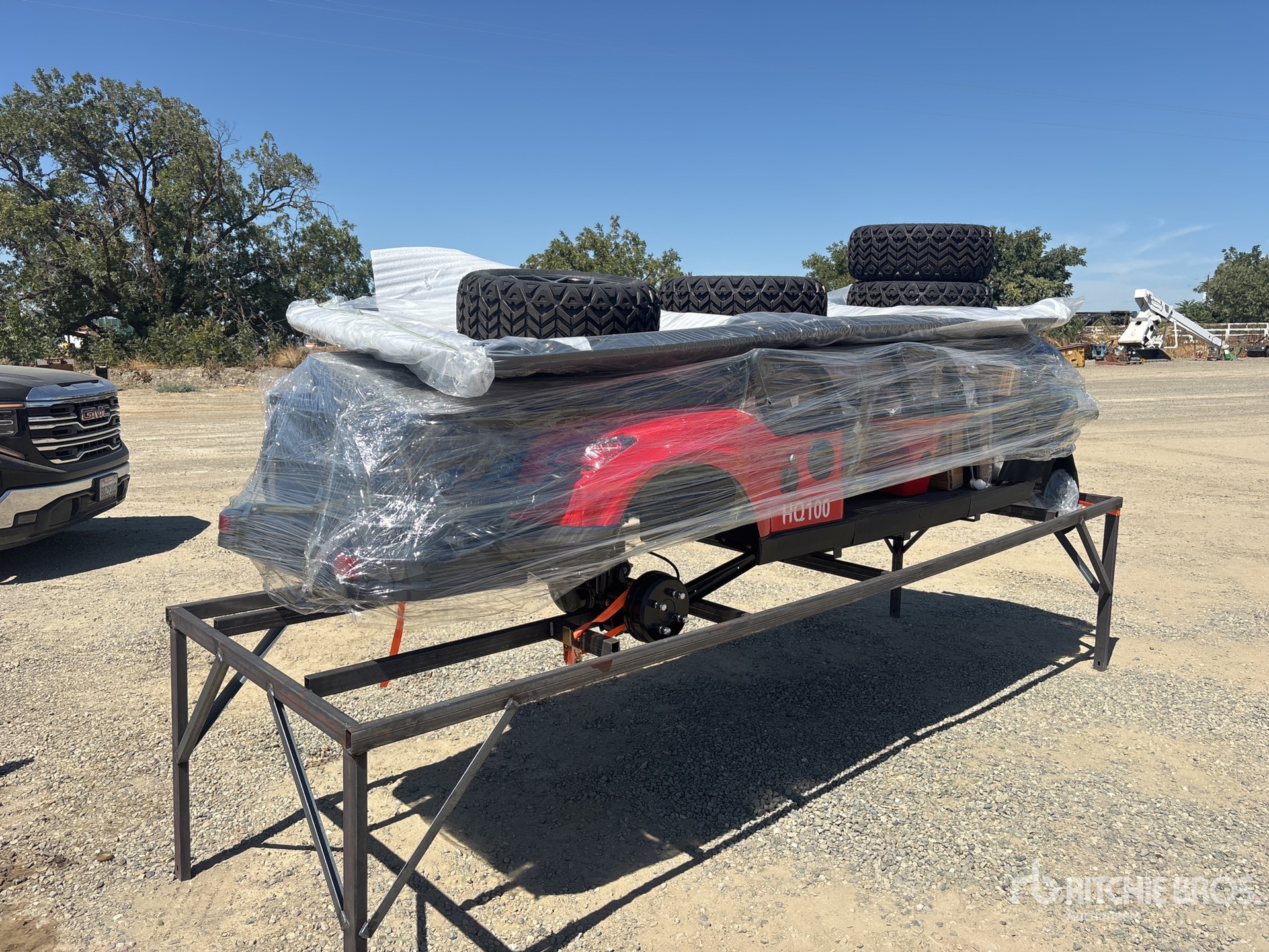 General Appearance with Picture, Right Rear Corner