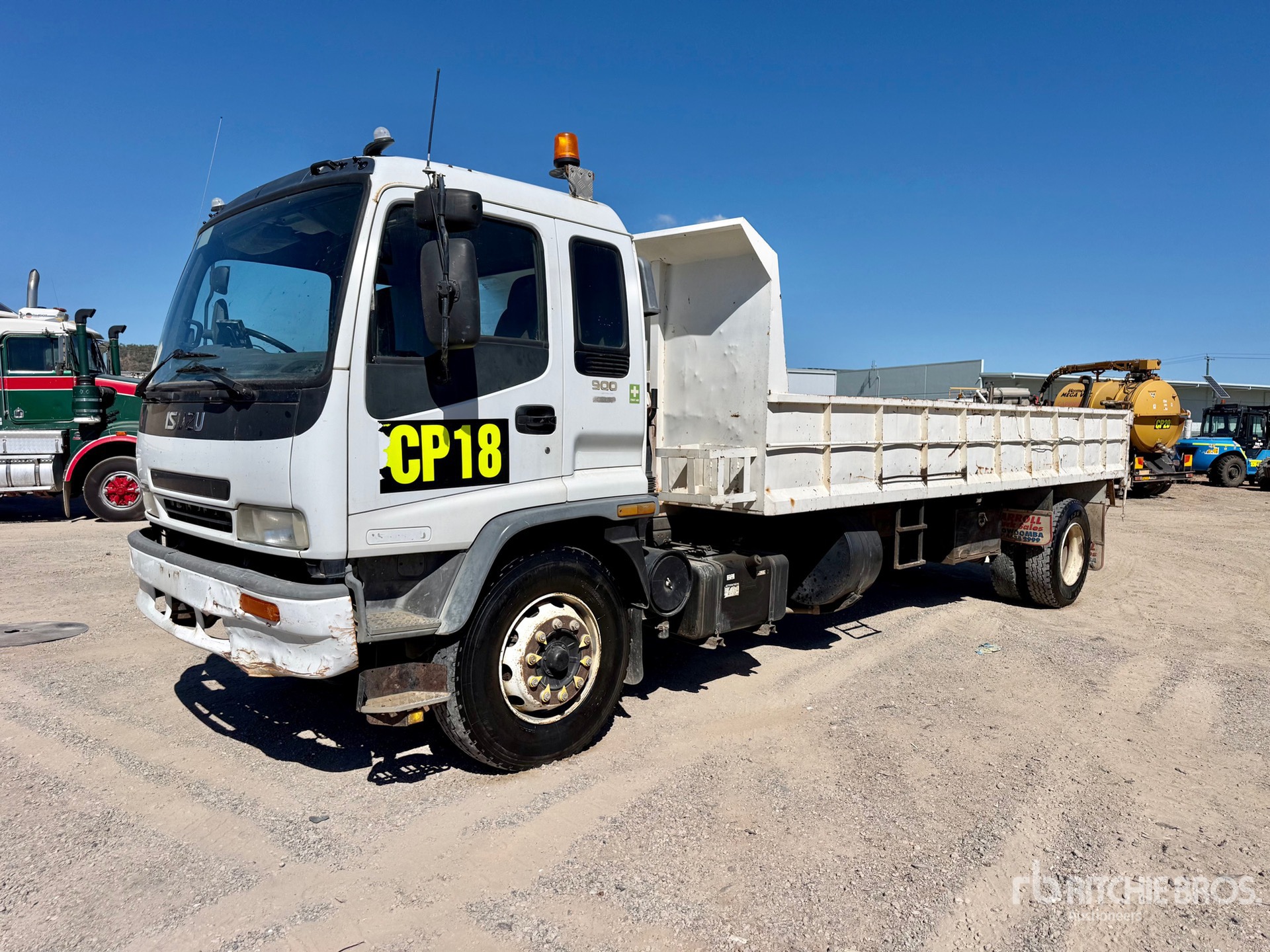 2006 Isuzu FTR 900