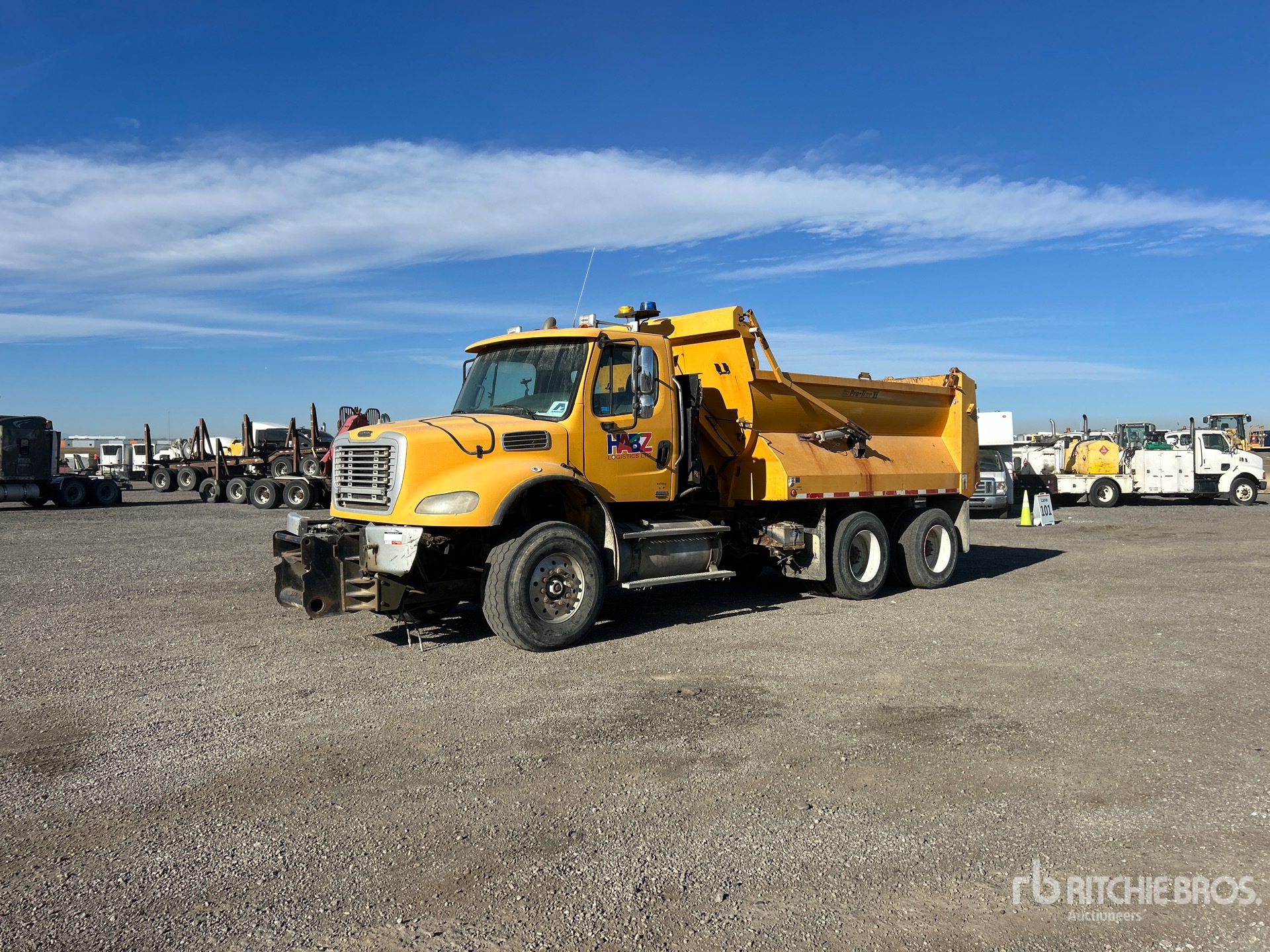 2010 Freightliner M2 112