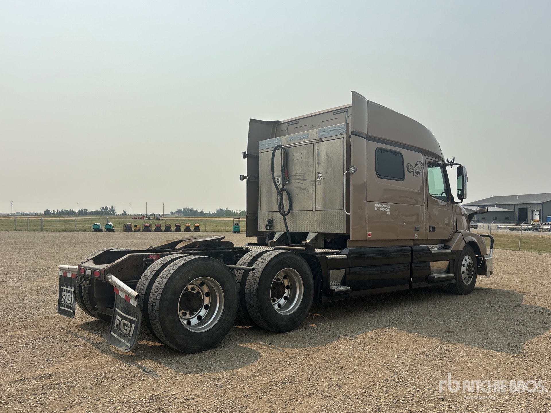 2013 Volvo VNL64T