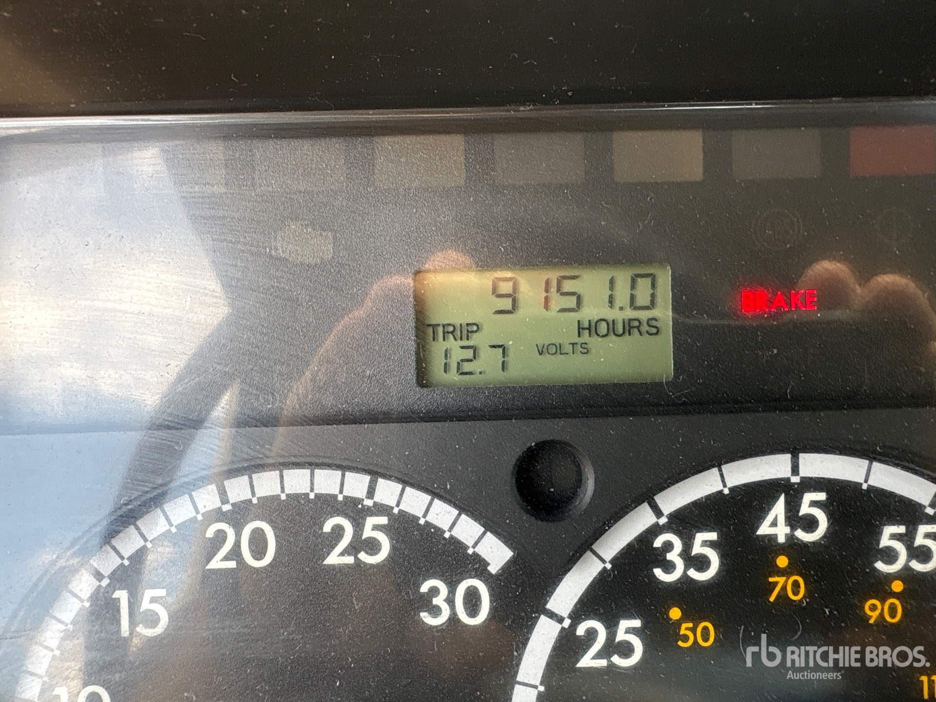 2014 Freightliner M2106