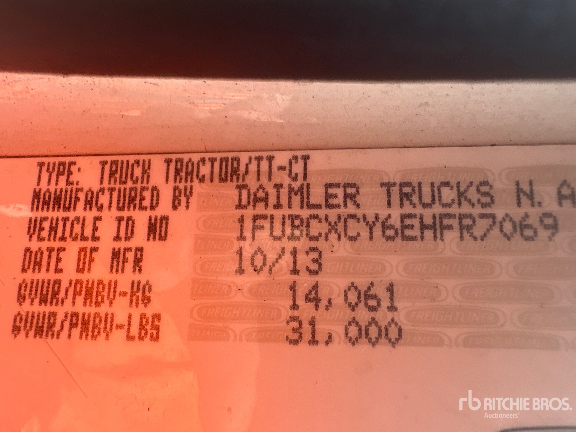 2014 Freightliner M2106