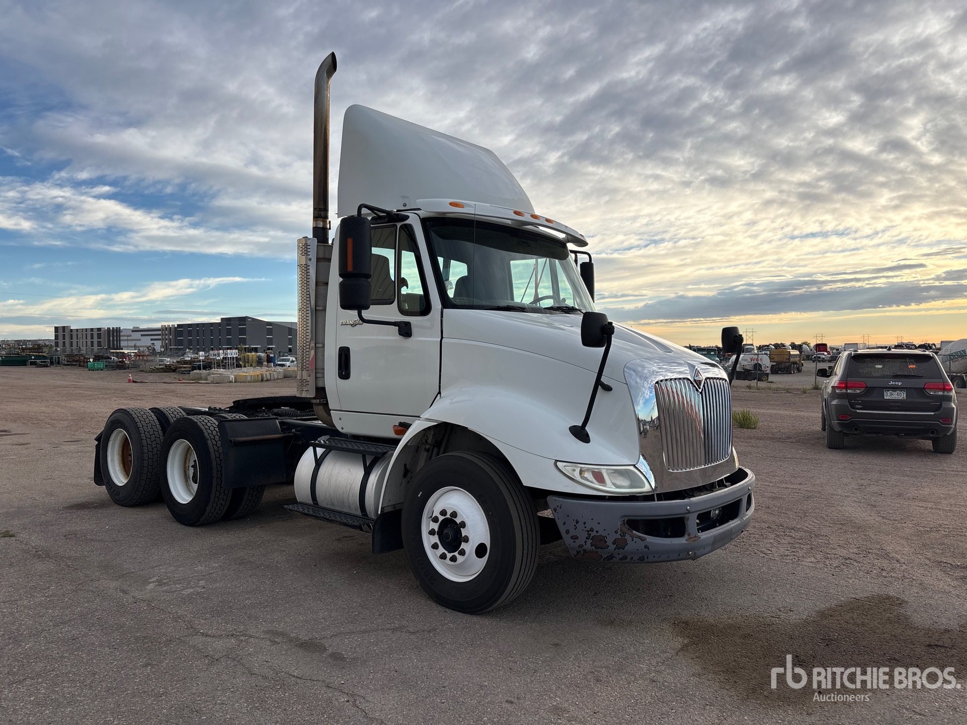 2010 International 8600