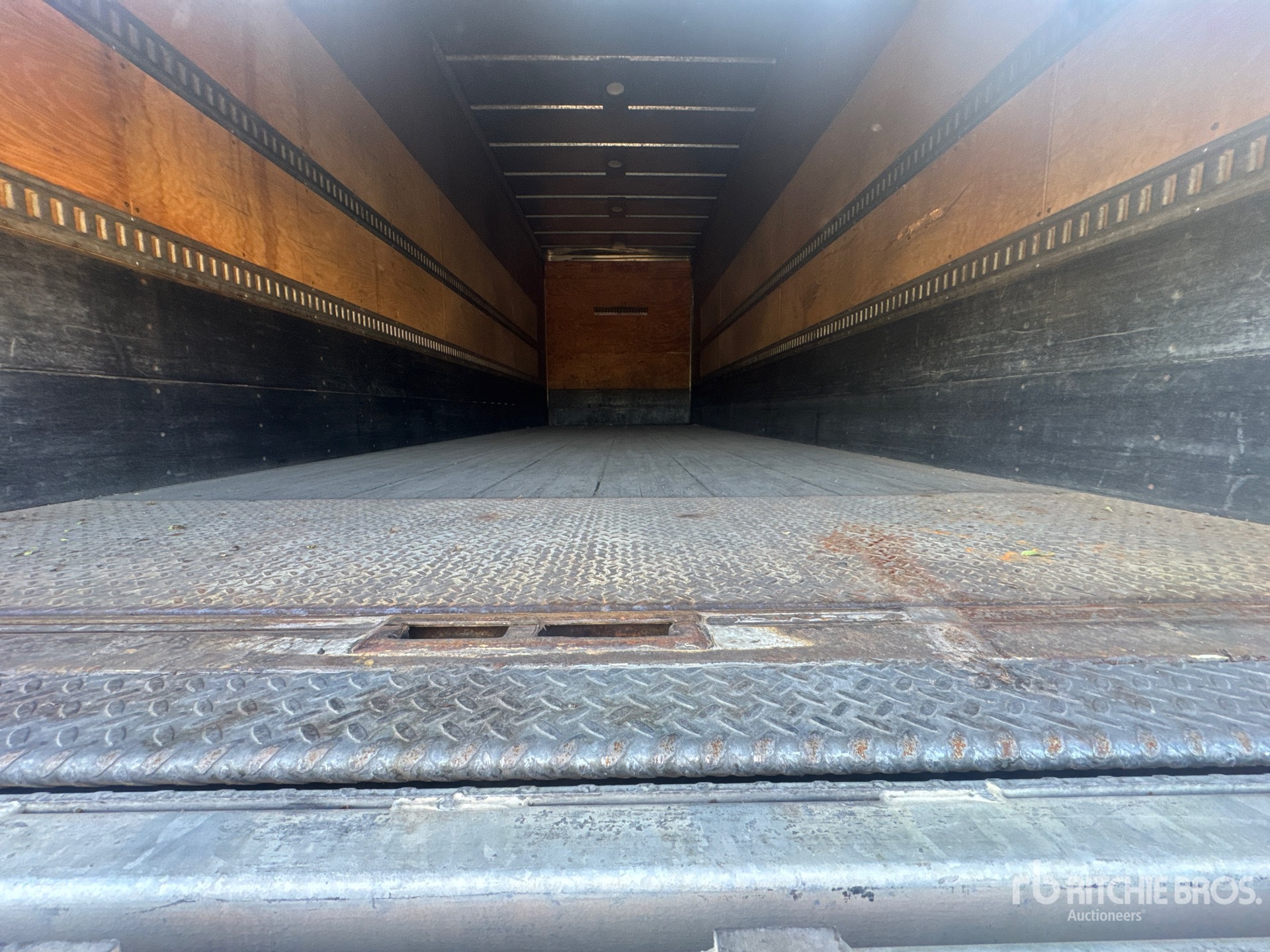 2009 Great Dane 28 FT X 96 IN S/A