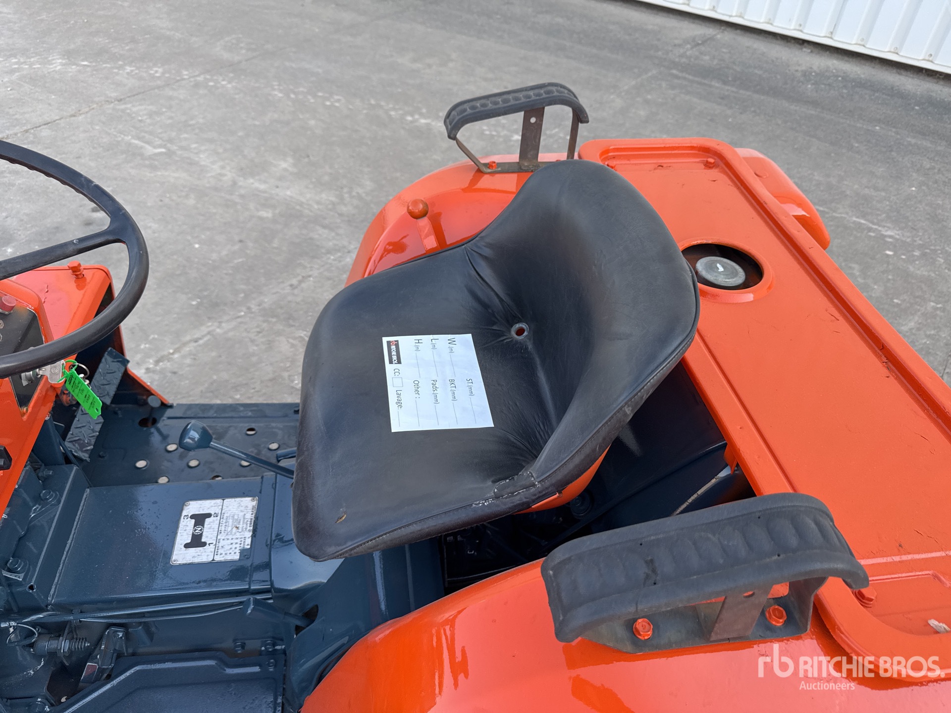 Kubota B1600
