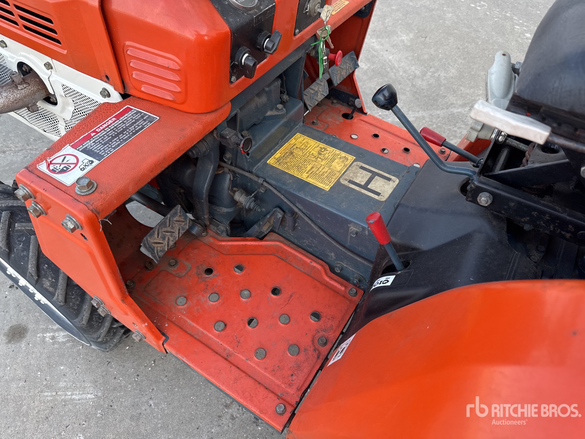 Kubota B1600