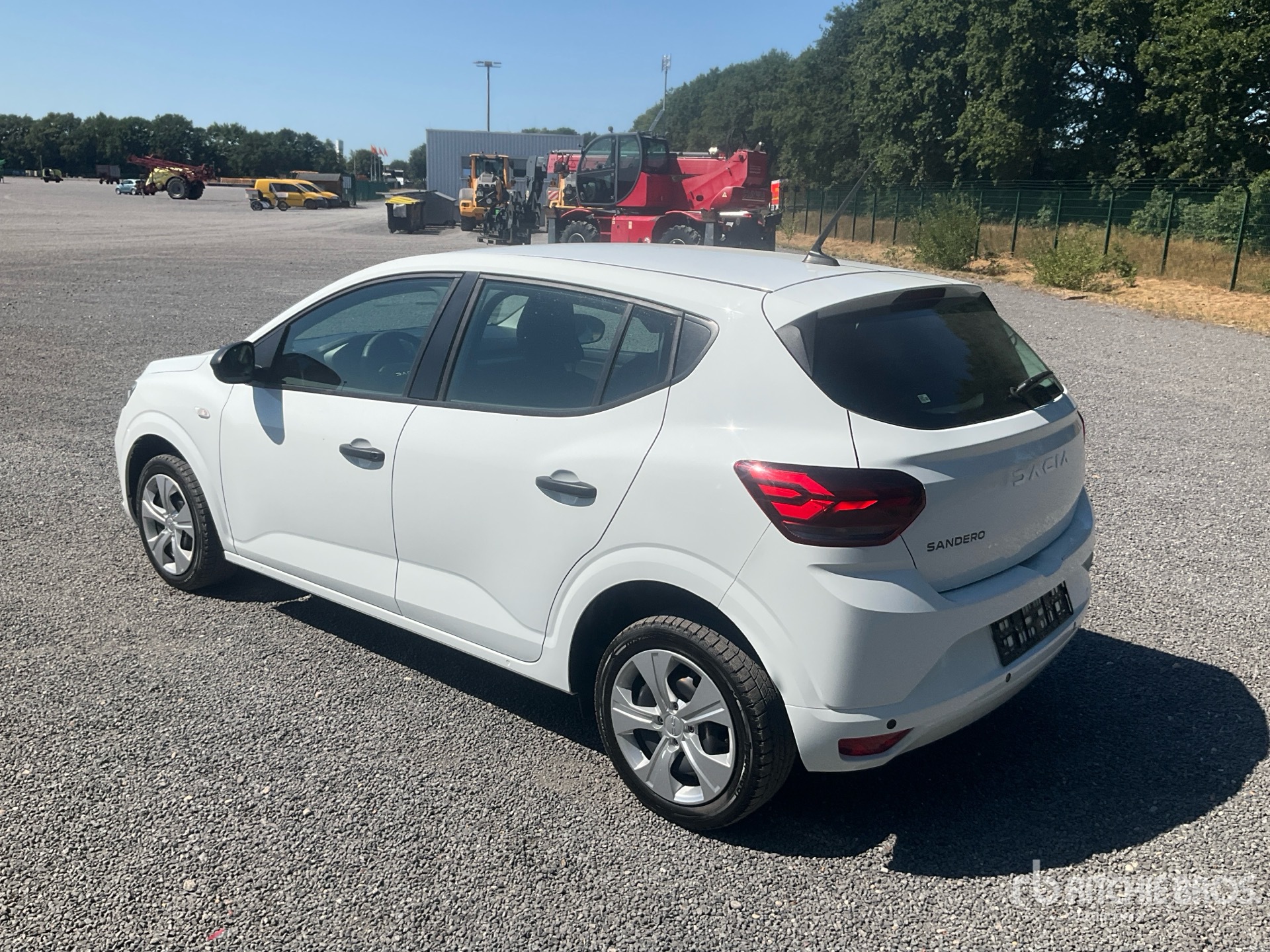 General Appearance with Picture, Left Rear Corner