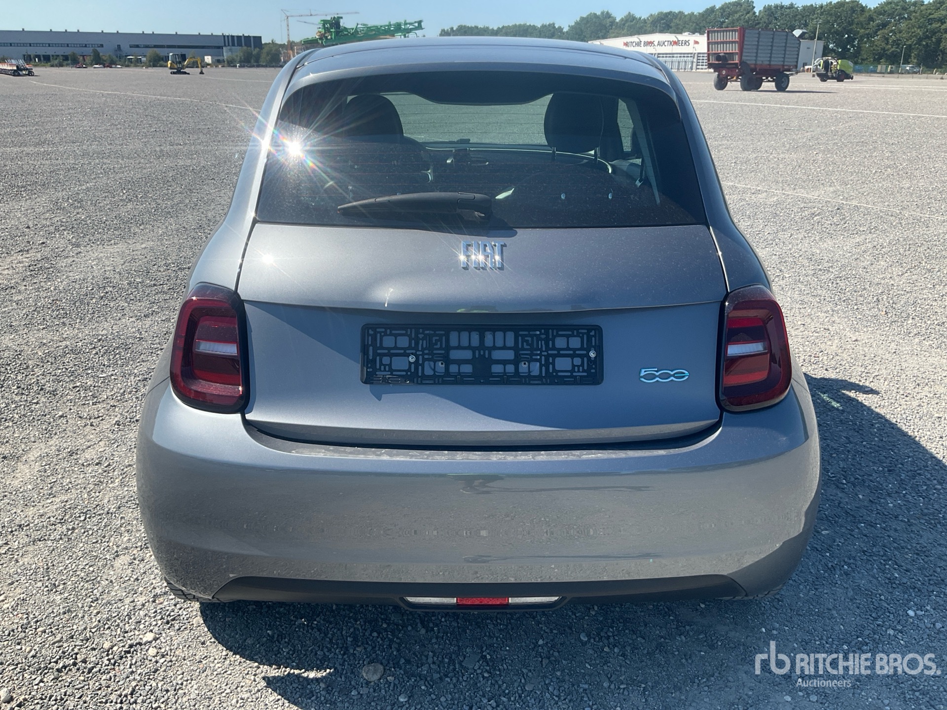 2022 Fiat 500E 23 KWH ACT