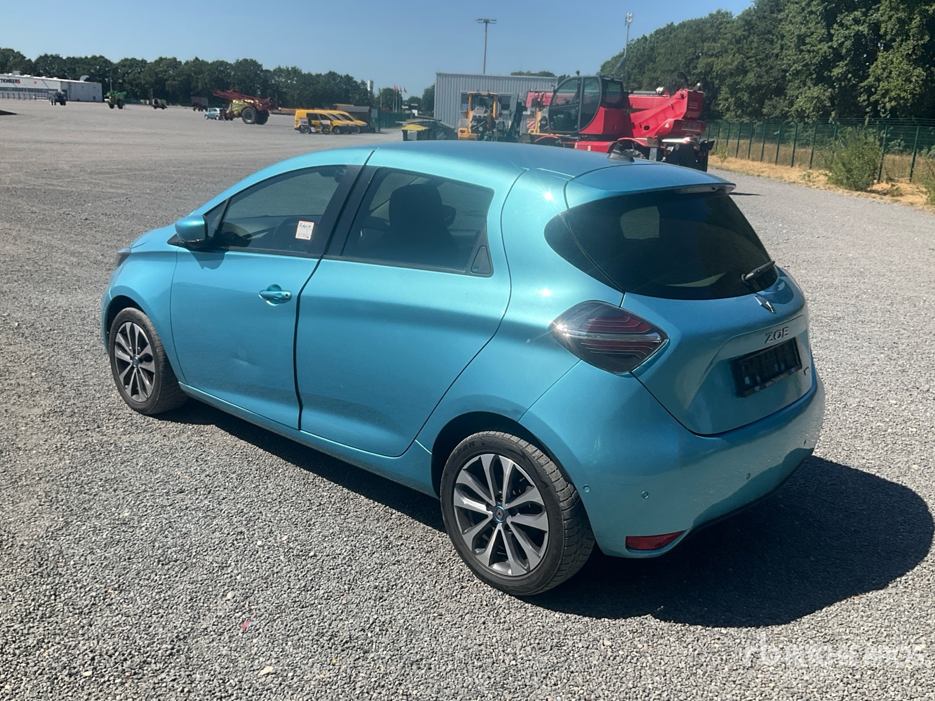 General Appearance with Picture, Left Rear Corner