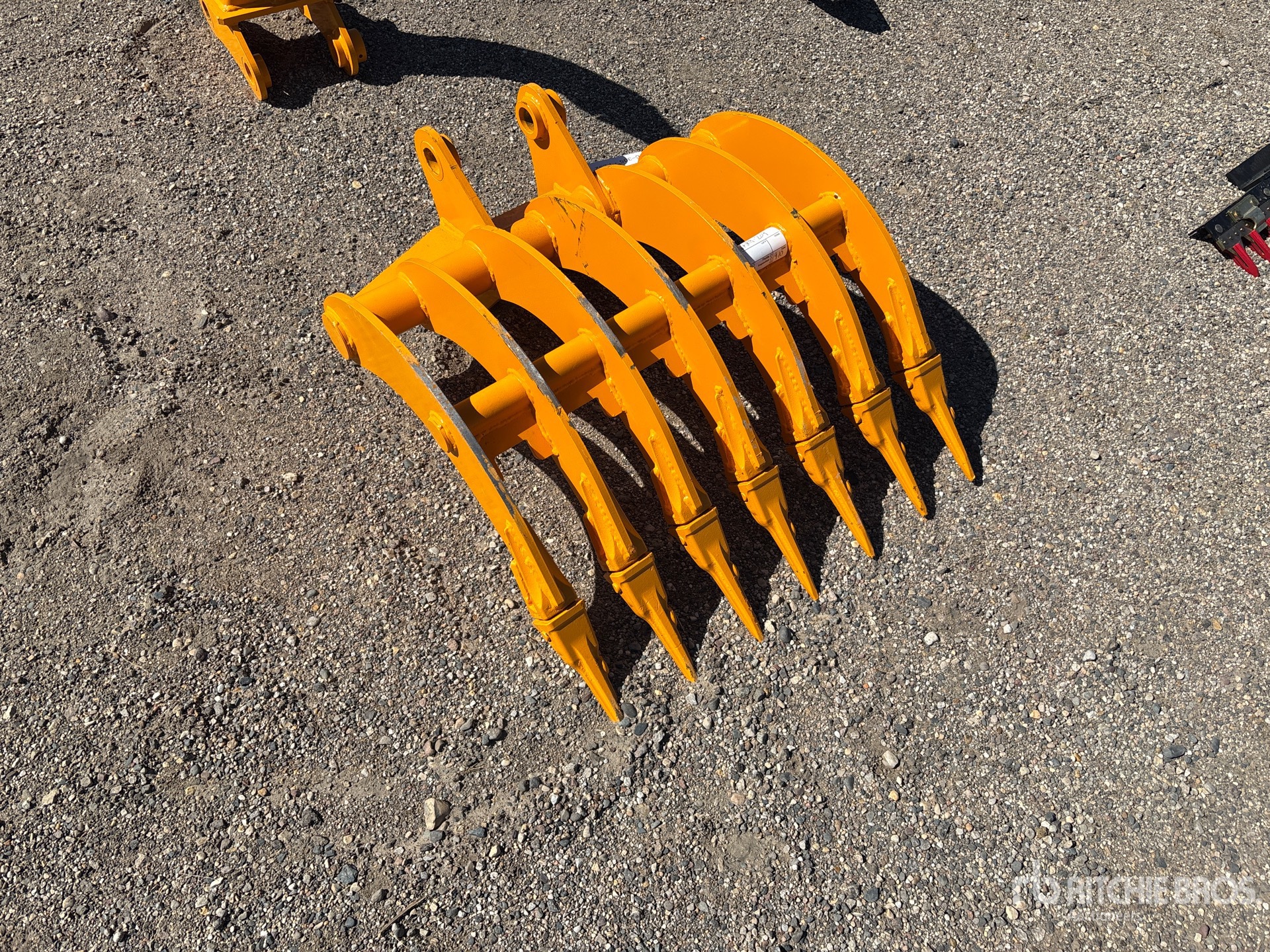 GIYI 32 IN - FITS CAT 305 (UNUSED)