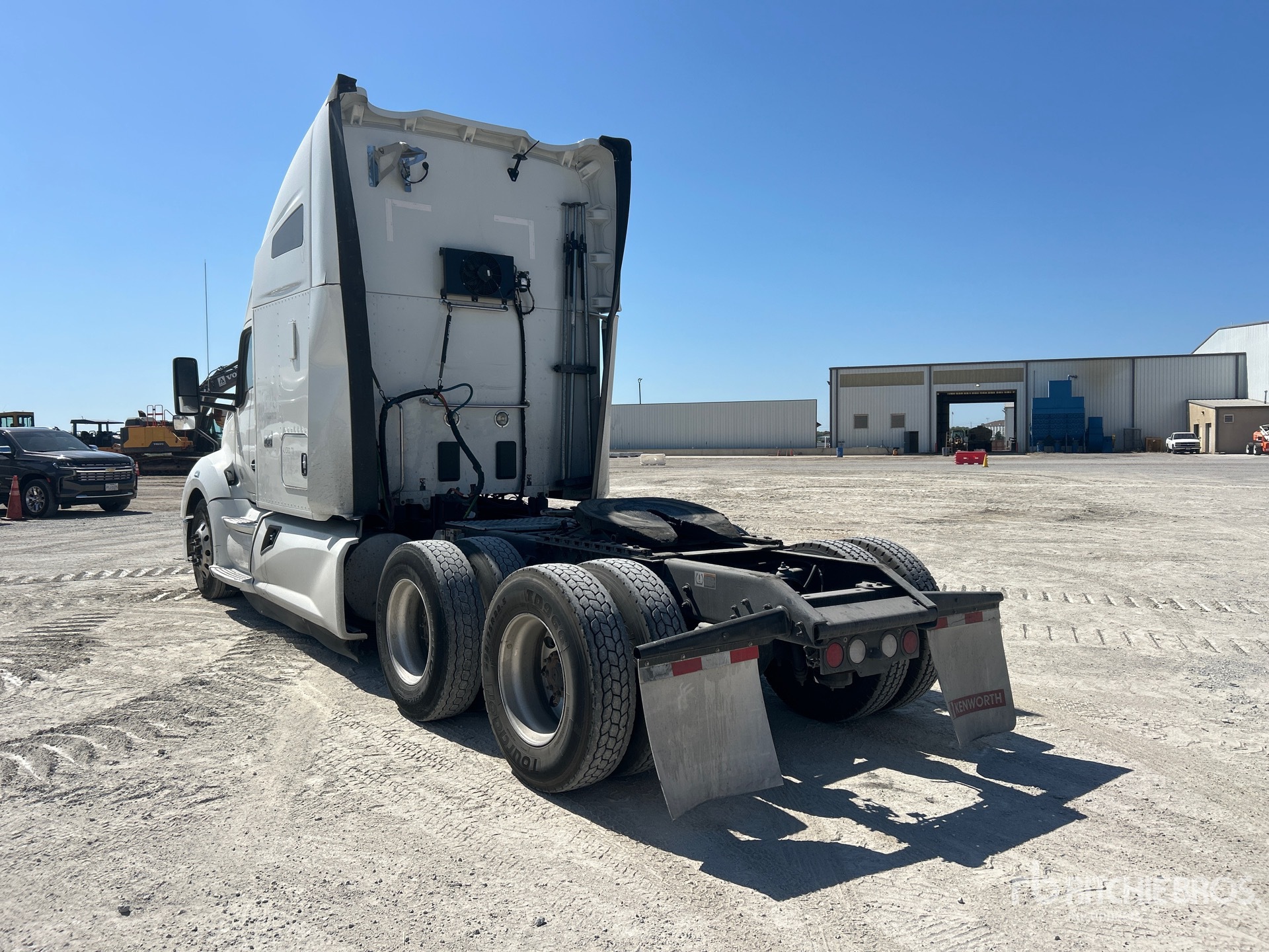 2022 Kenworth T680
