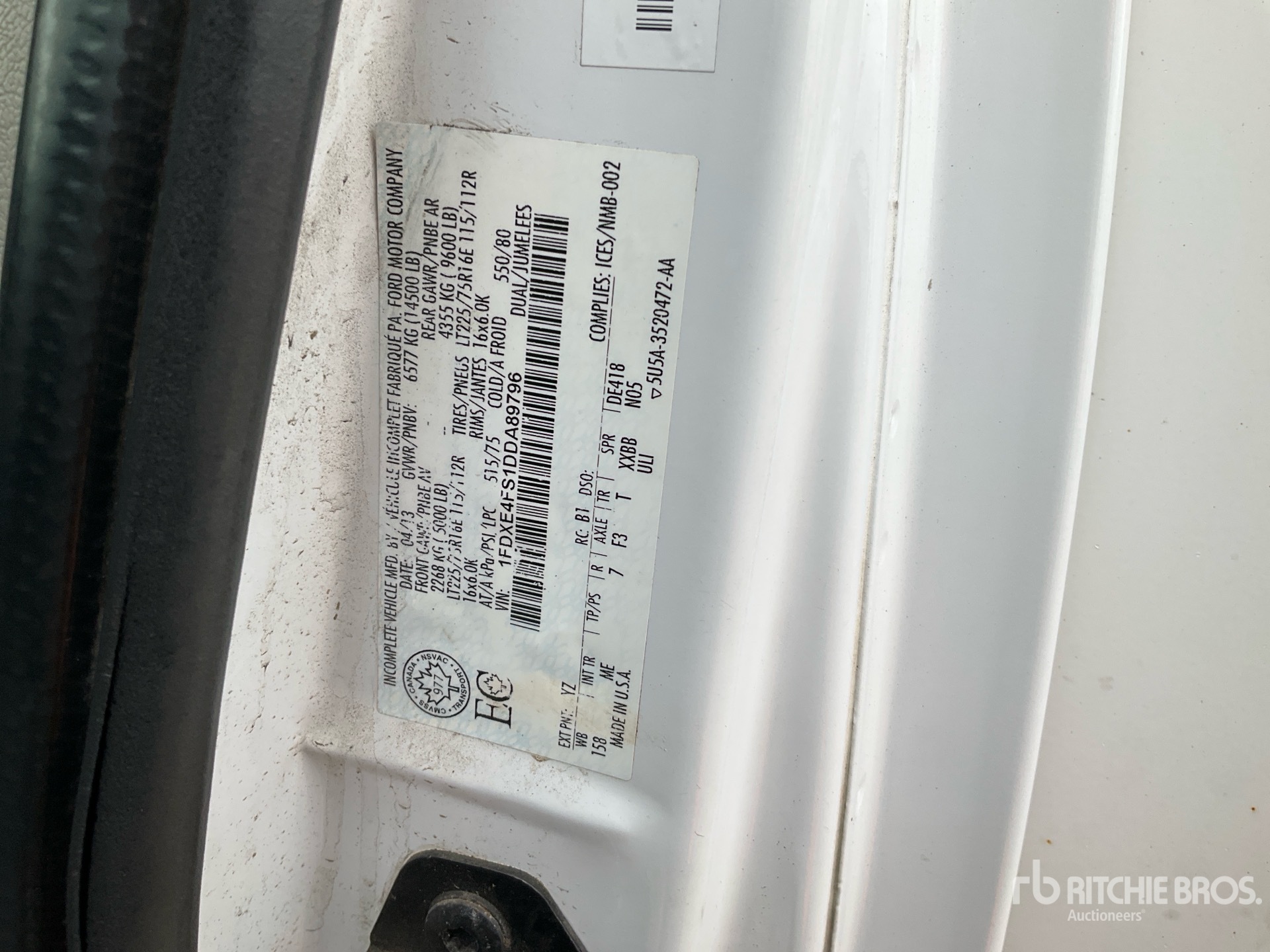 2013 Ford E-450
