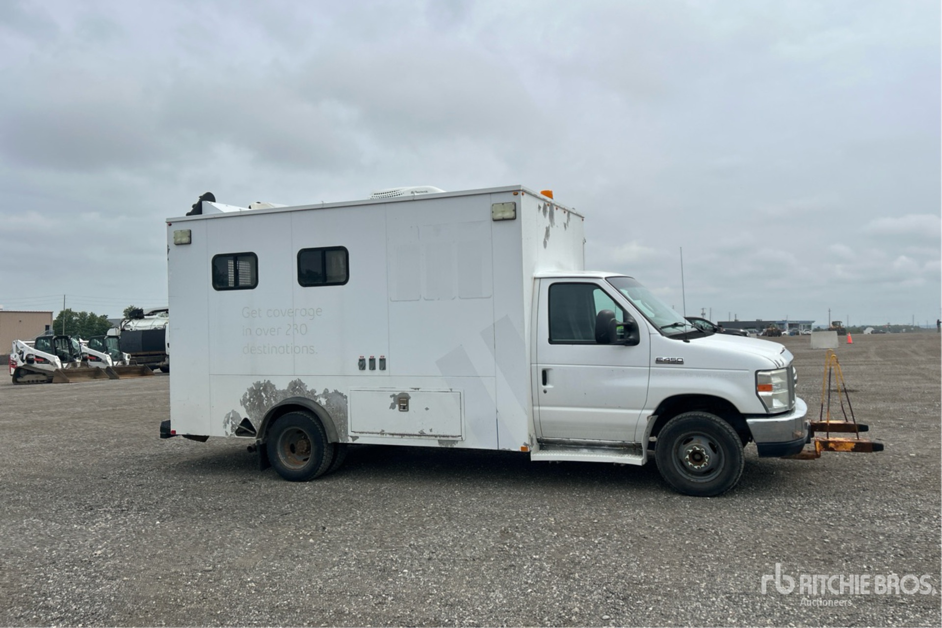 2013 Ford E-450