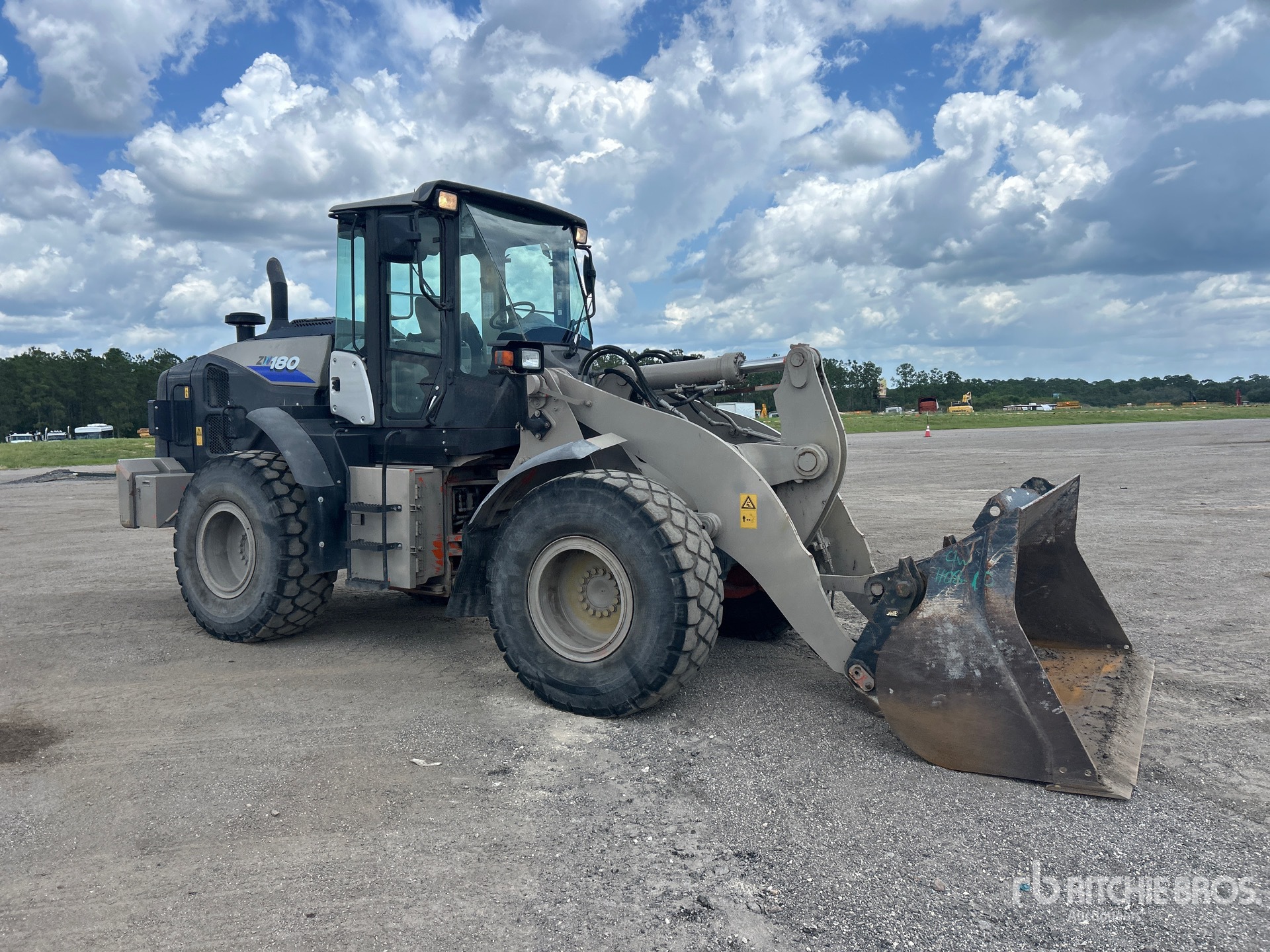 2018 Hitachi ZW180-6