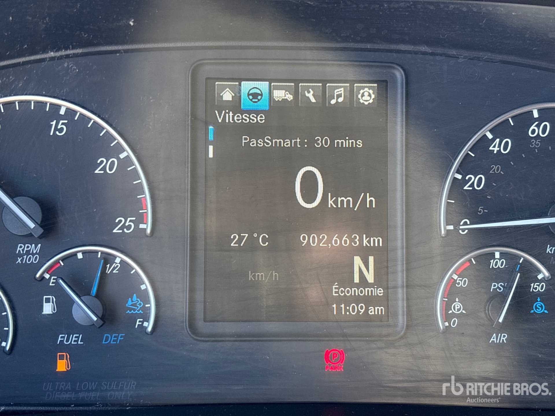 2022 Freightliner CASCADIA 126