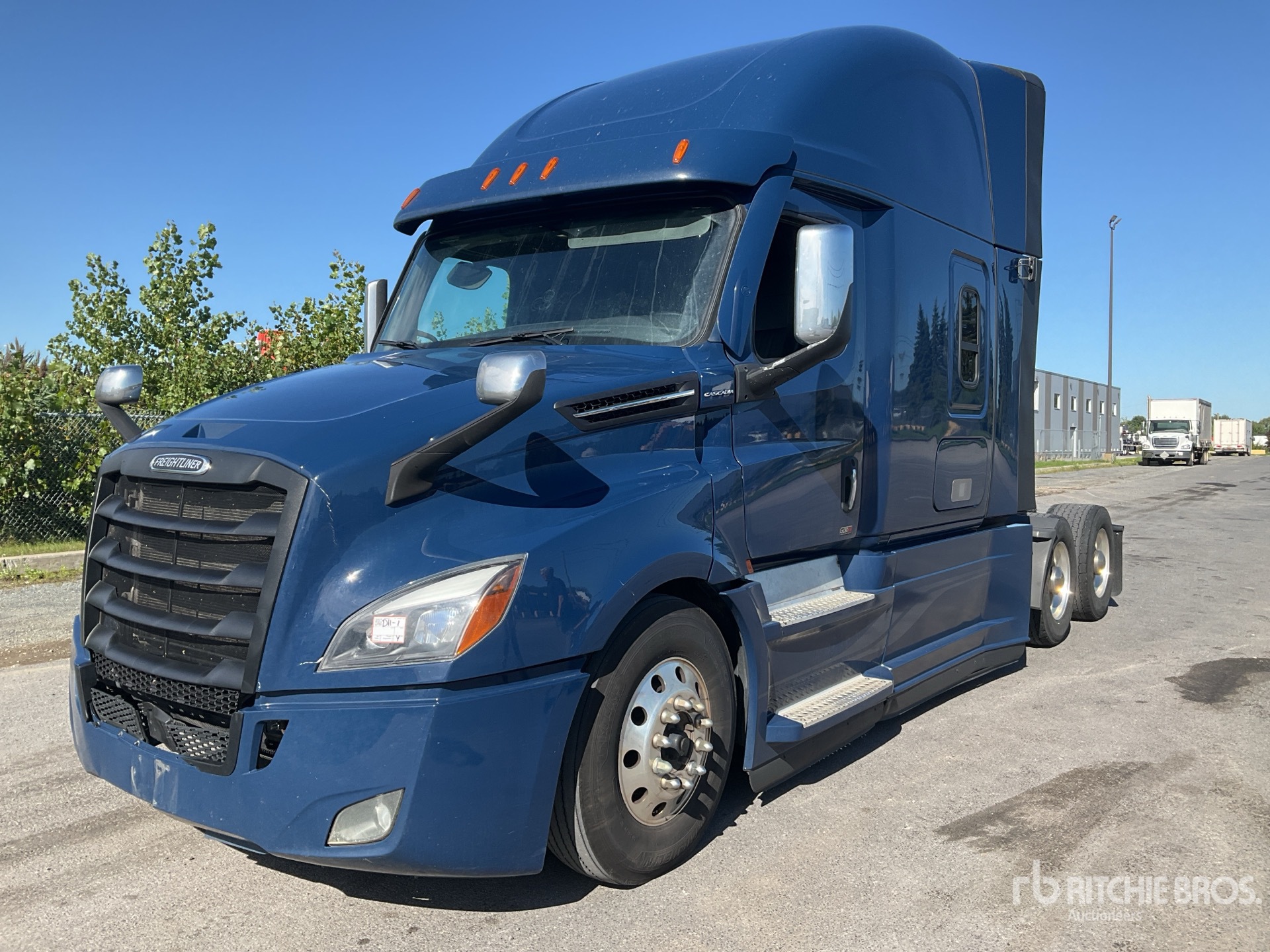 2022 Freightliner CASCADIA 126