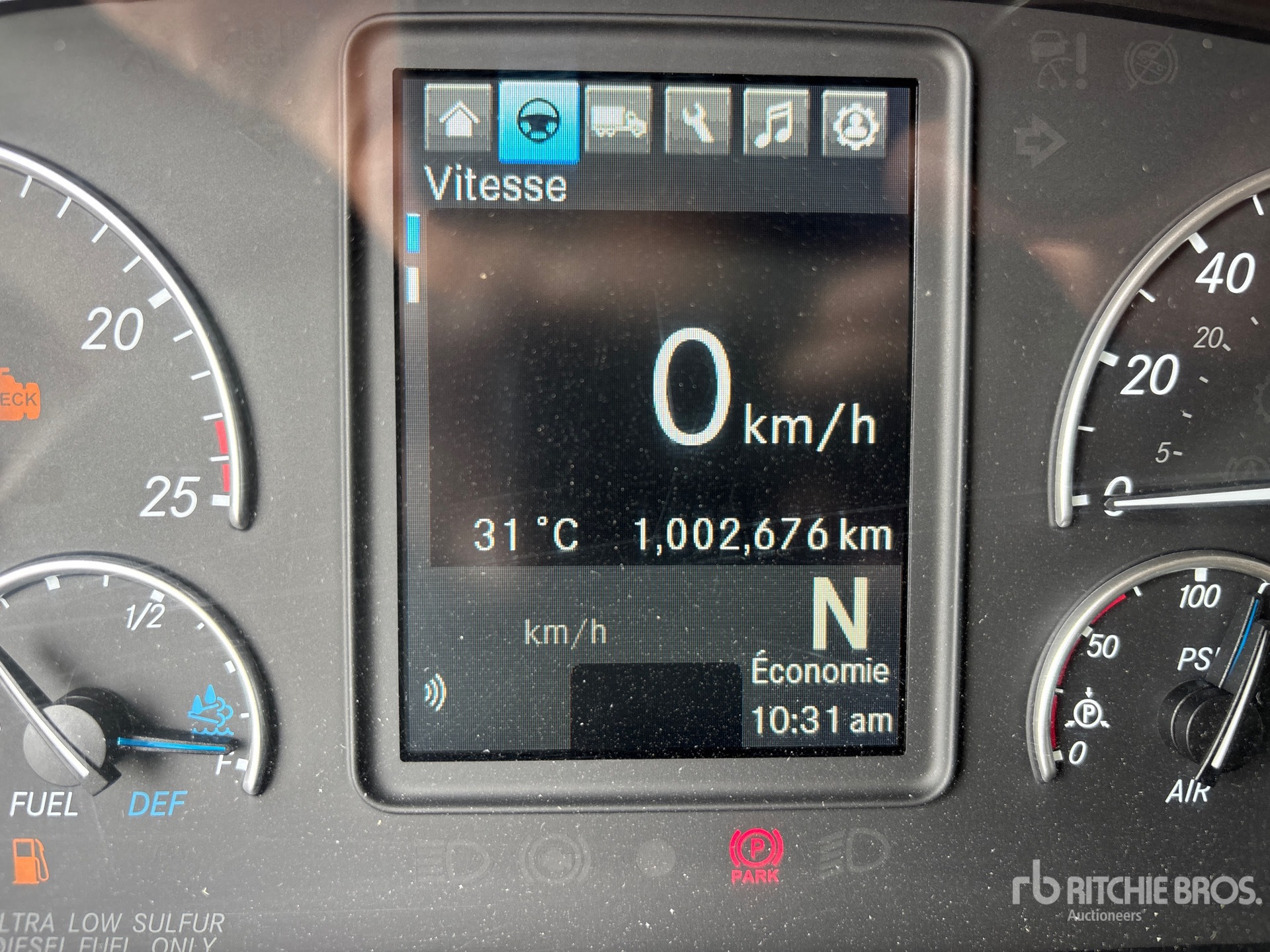 2021 Freightliner CASCADIA 126