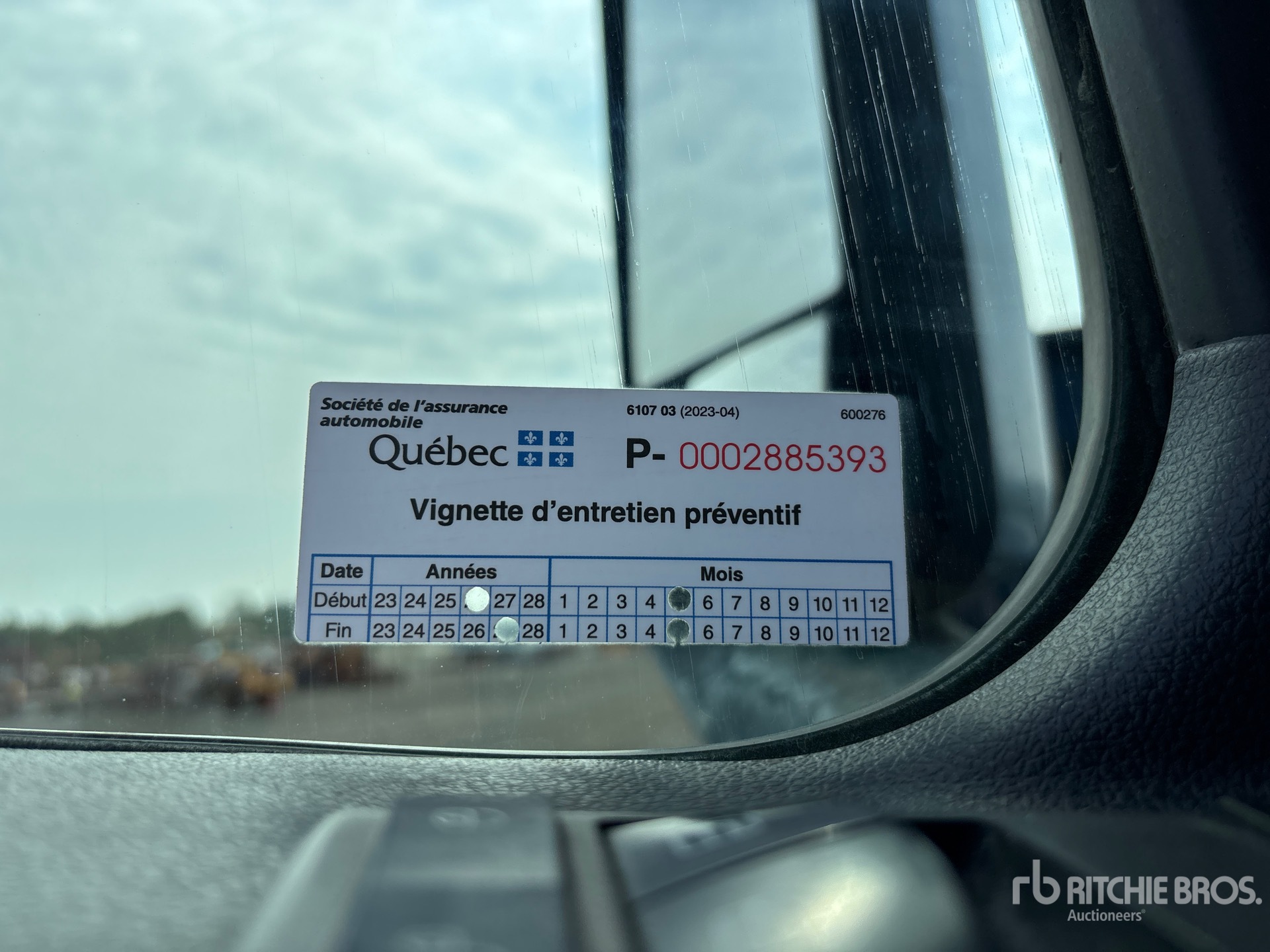 2021 Freightliner CASCADIA 126