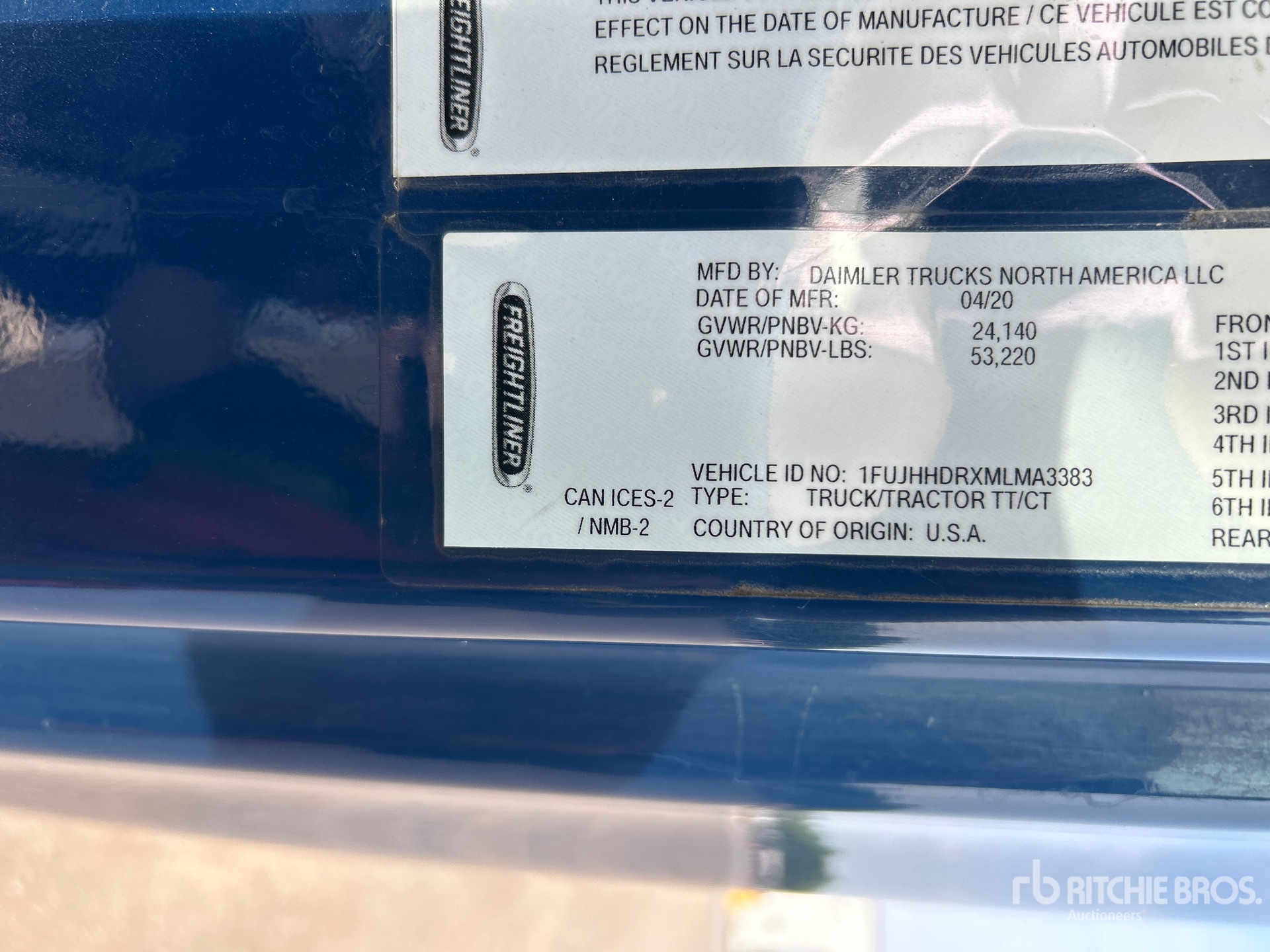 2021 Freightliner CASCADIA 126