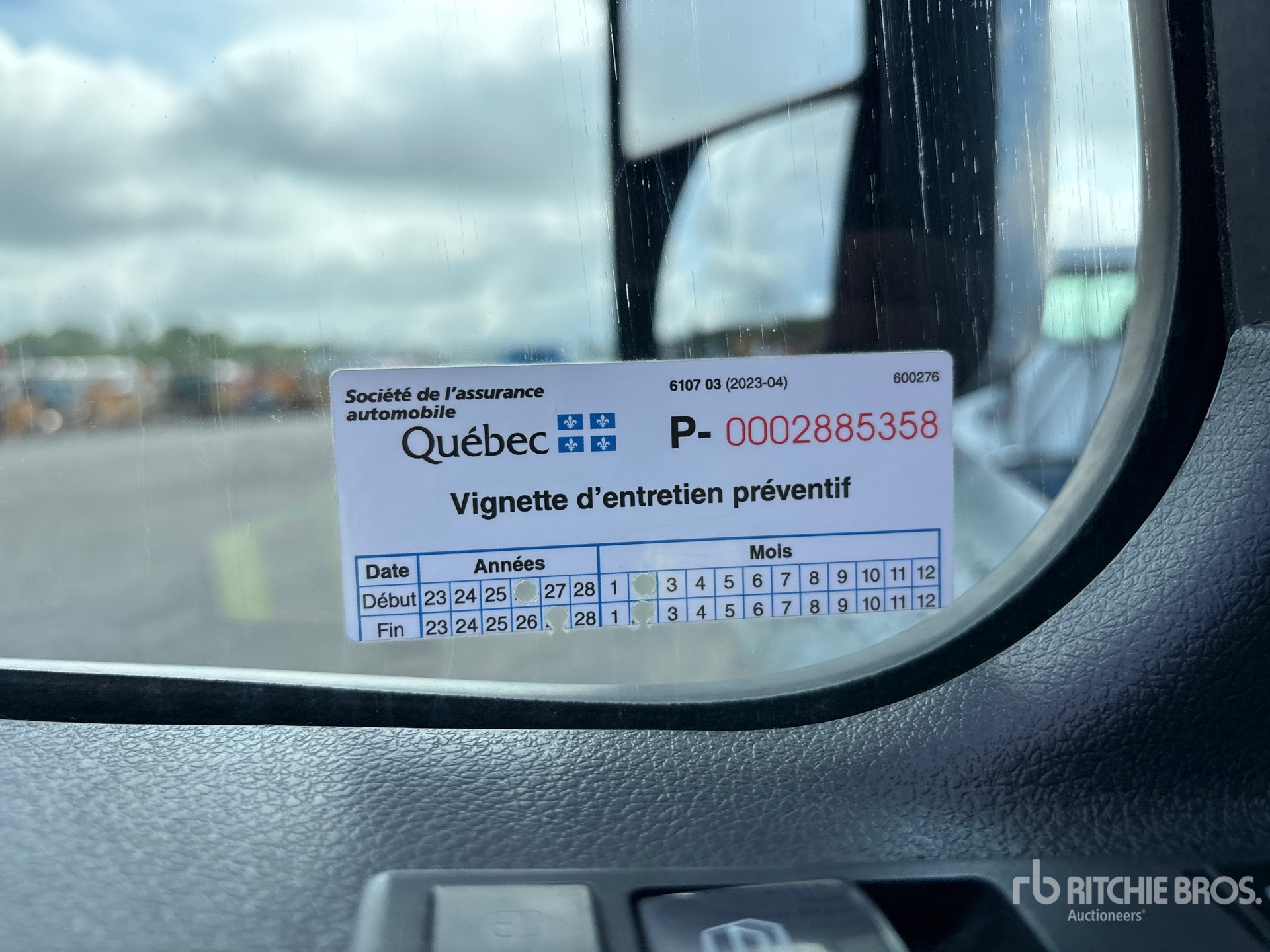 2022 Freightliner CASCADIA 126