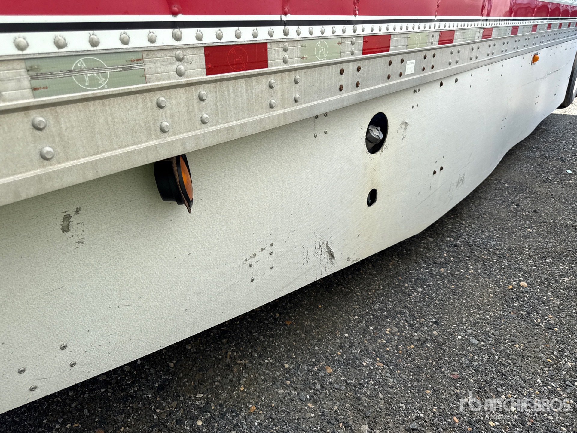 2012 Great Dane SUP-1114-31053
