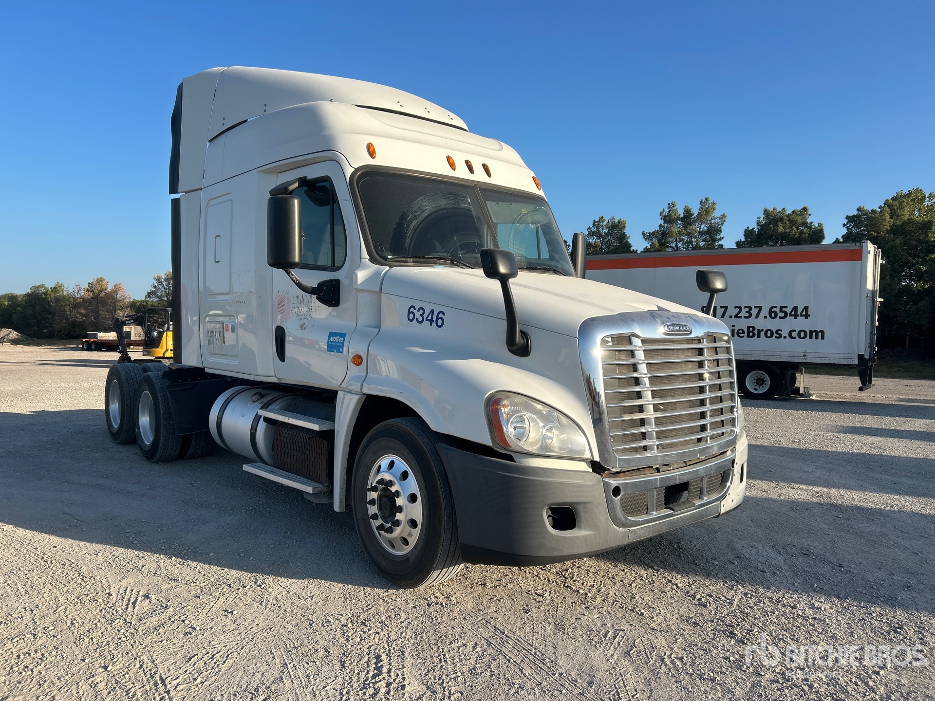 2015 Freightliner CASCADIA 125