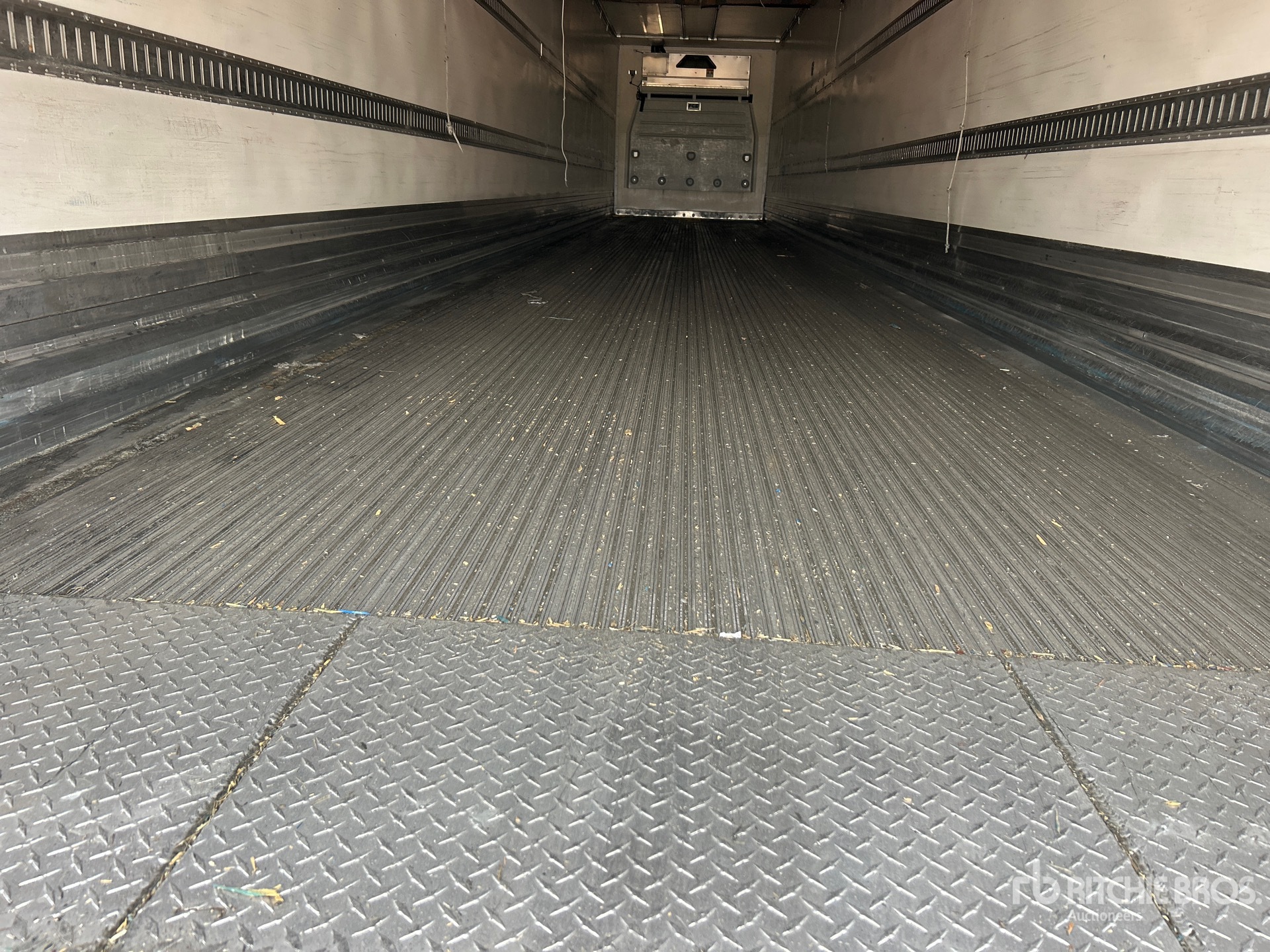 2017 Great Dane 53 ft x 102 in T/A Multi -Temp