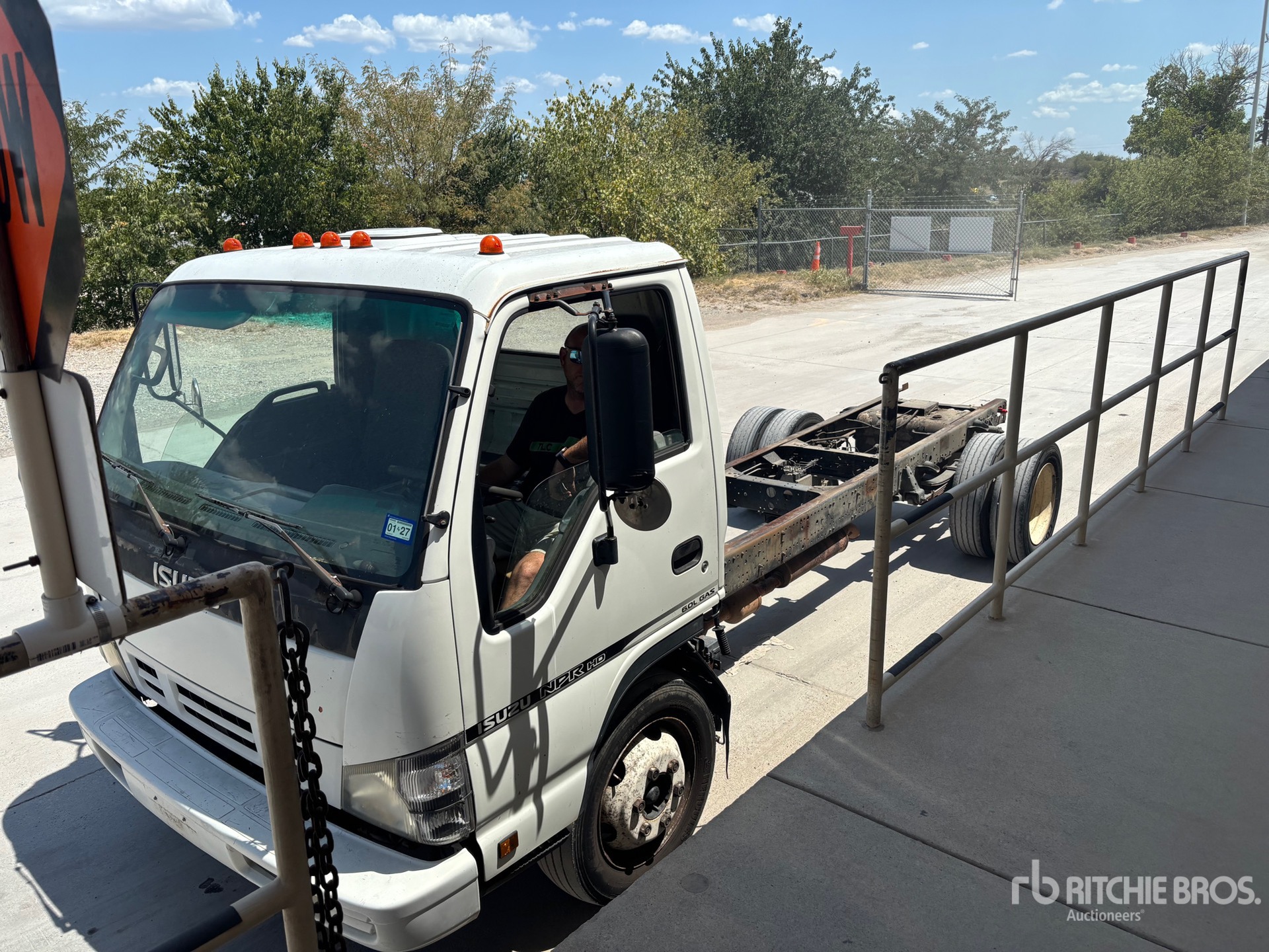 2006 Isuzu NPR