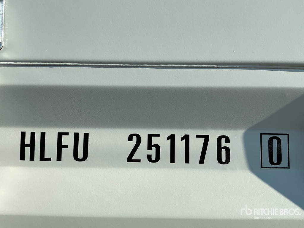 General Appearance with Numéro de série/Numéro d'identification du véhicule automobile