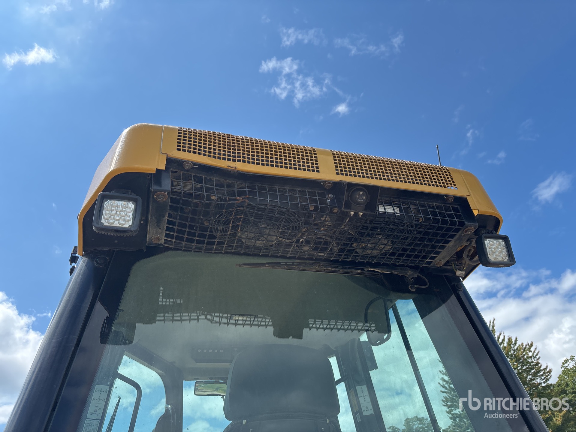 2020 Caterpillar D6K2 LGP