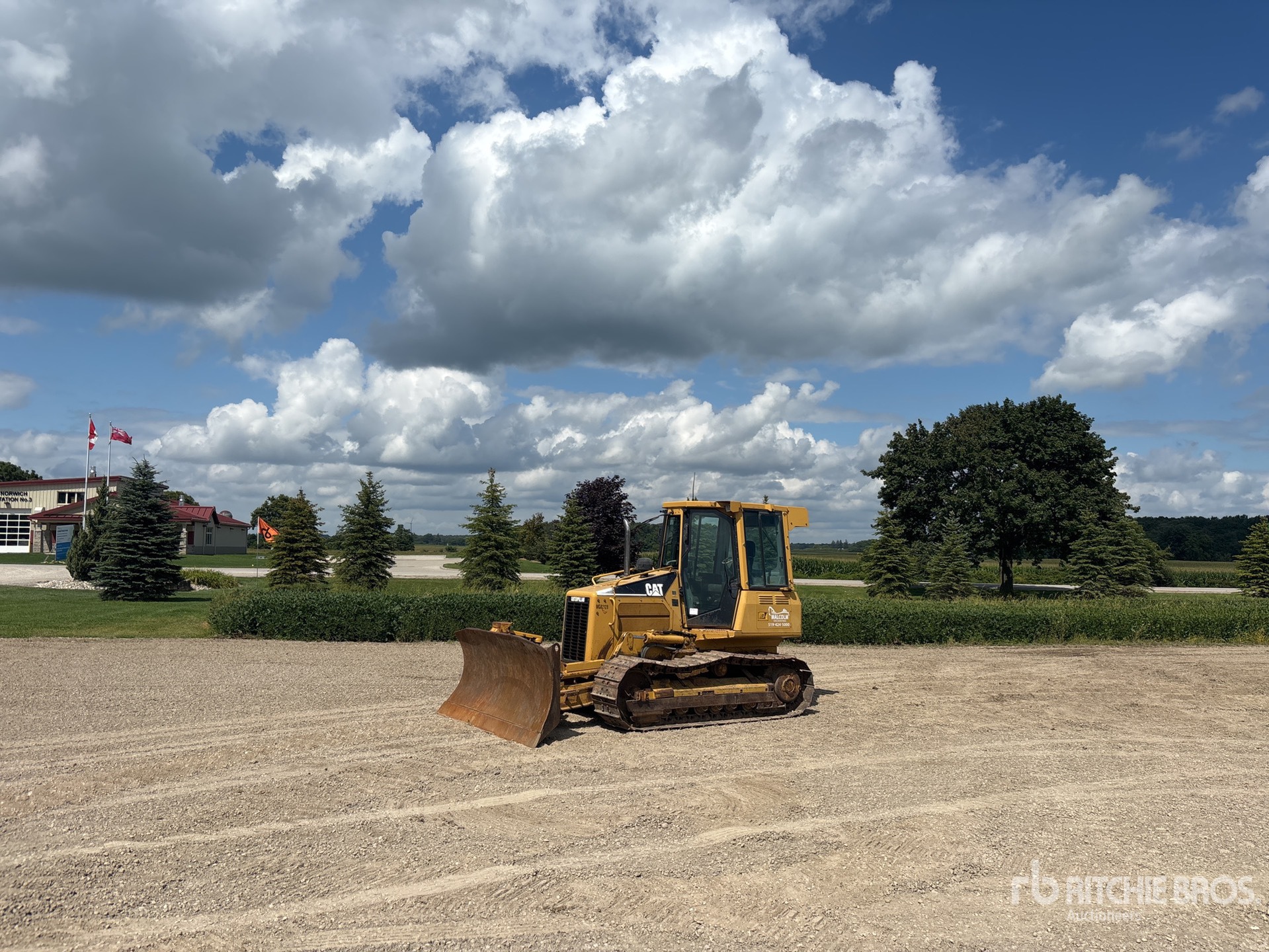 2005 Caterpillar D5G XL