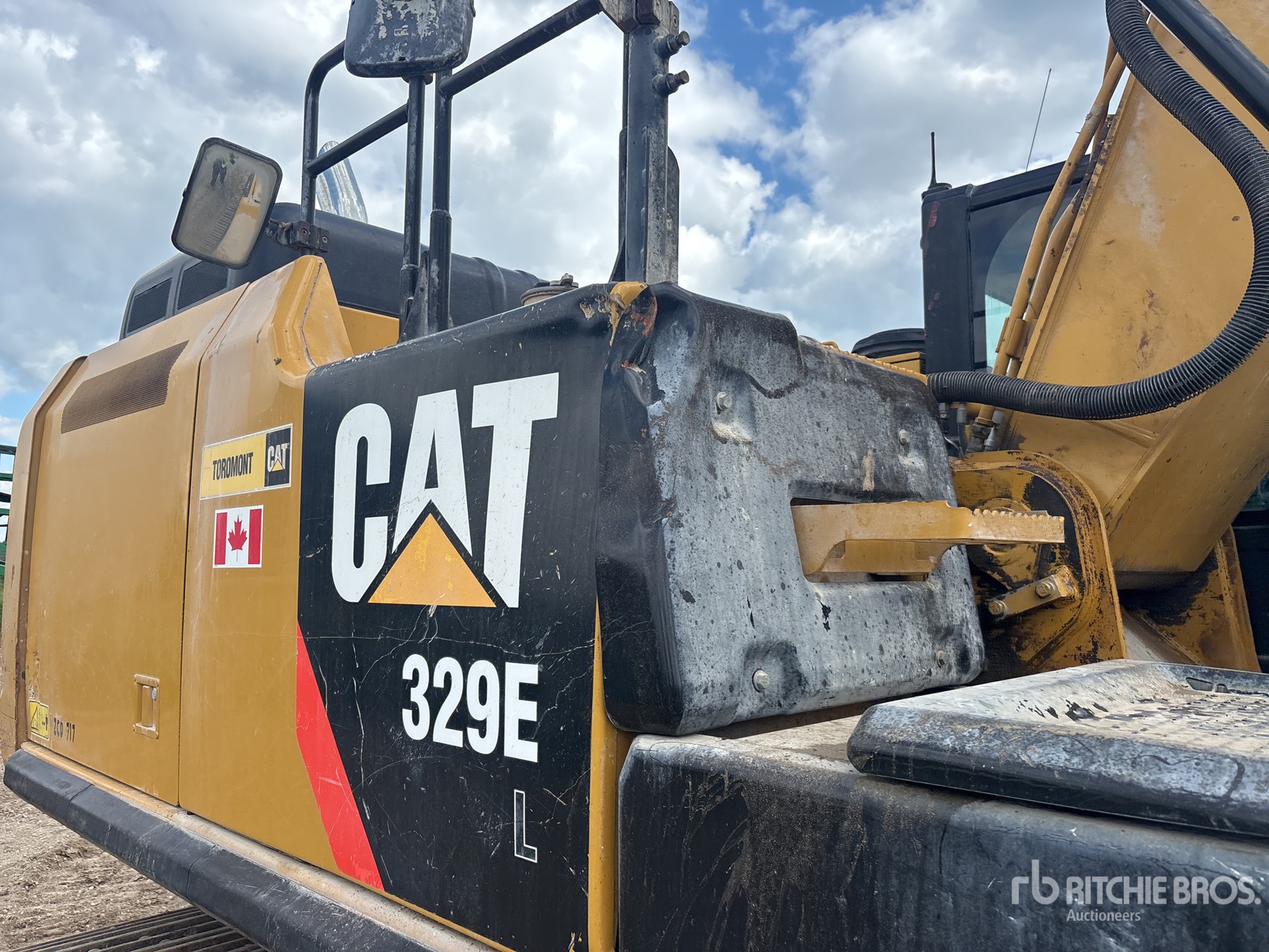 2014 Caterpillar 329E L