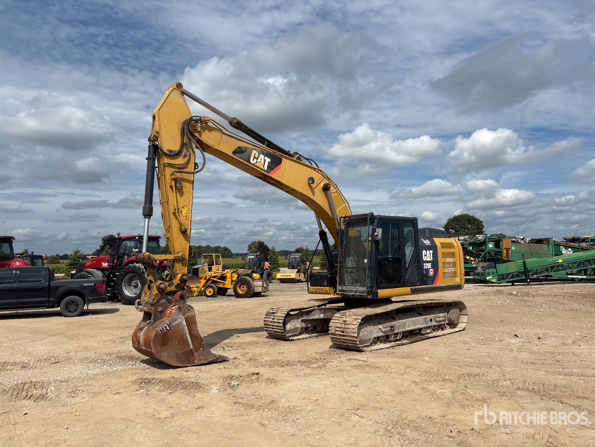 Photo of 2012 Caterpillar 320E L
