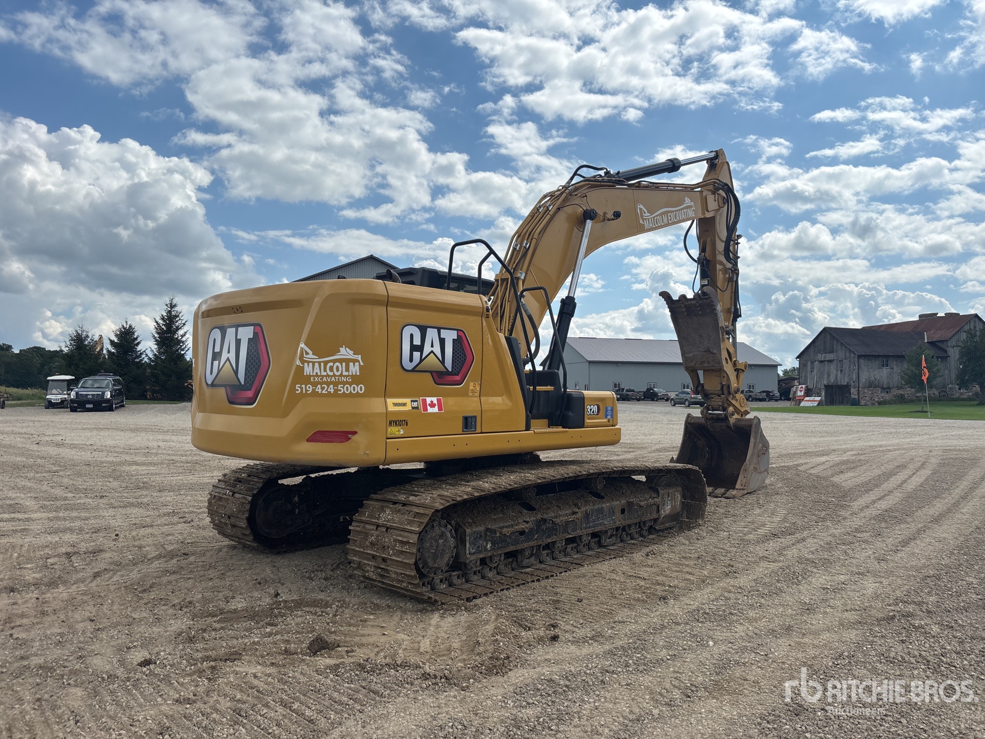 General Appearance with Picture, Right Rear Corner