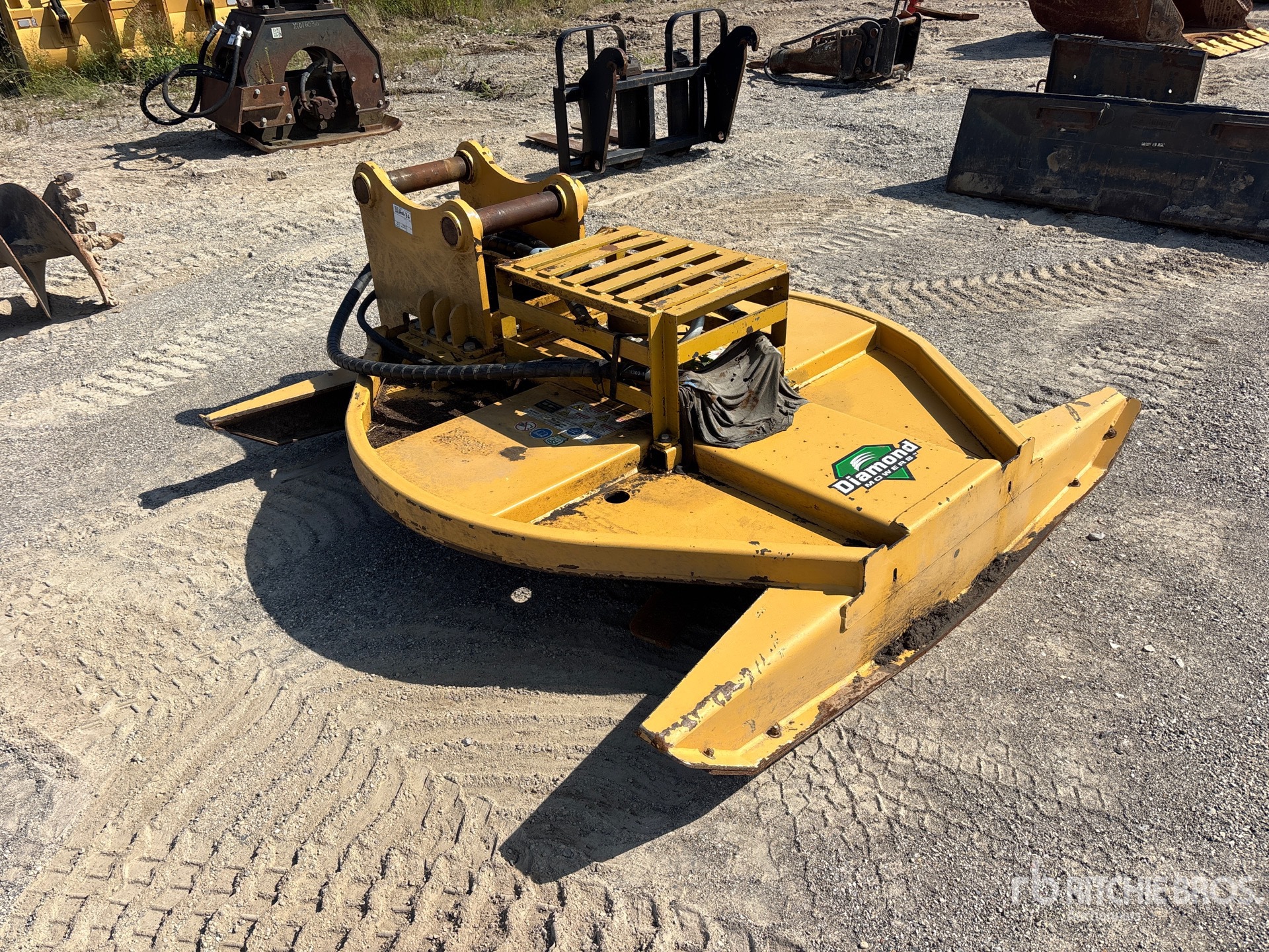 2024 Diamond Mowers DER072-C
