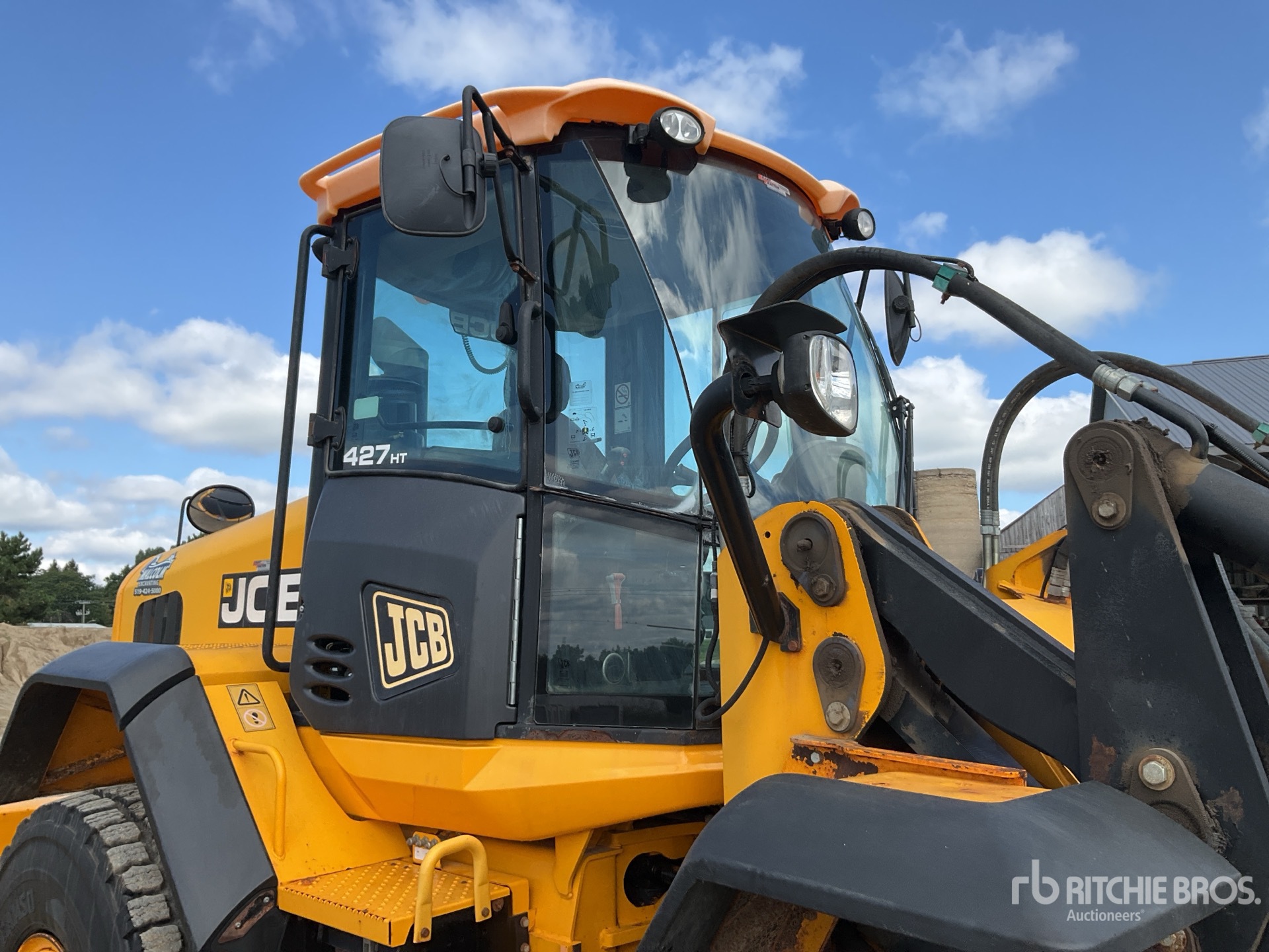 2014 JCB 427 HT AGRI