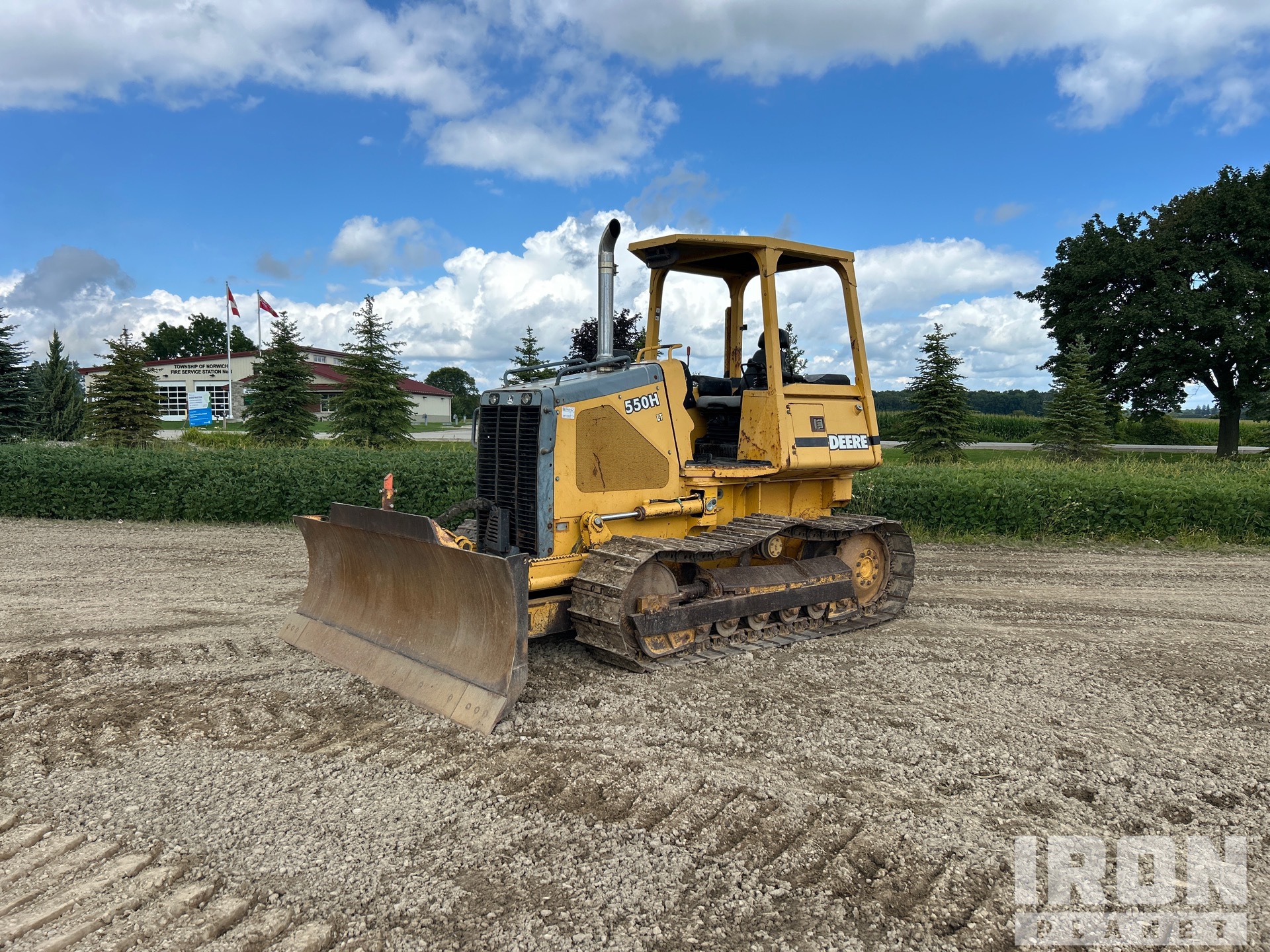 2001 John Deere 550H LT