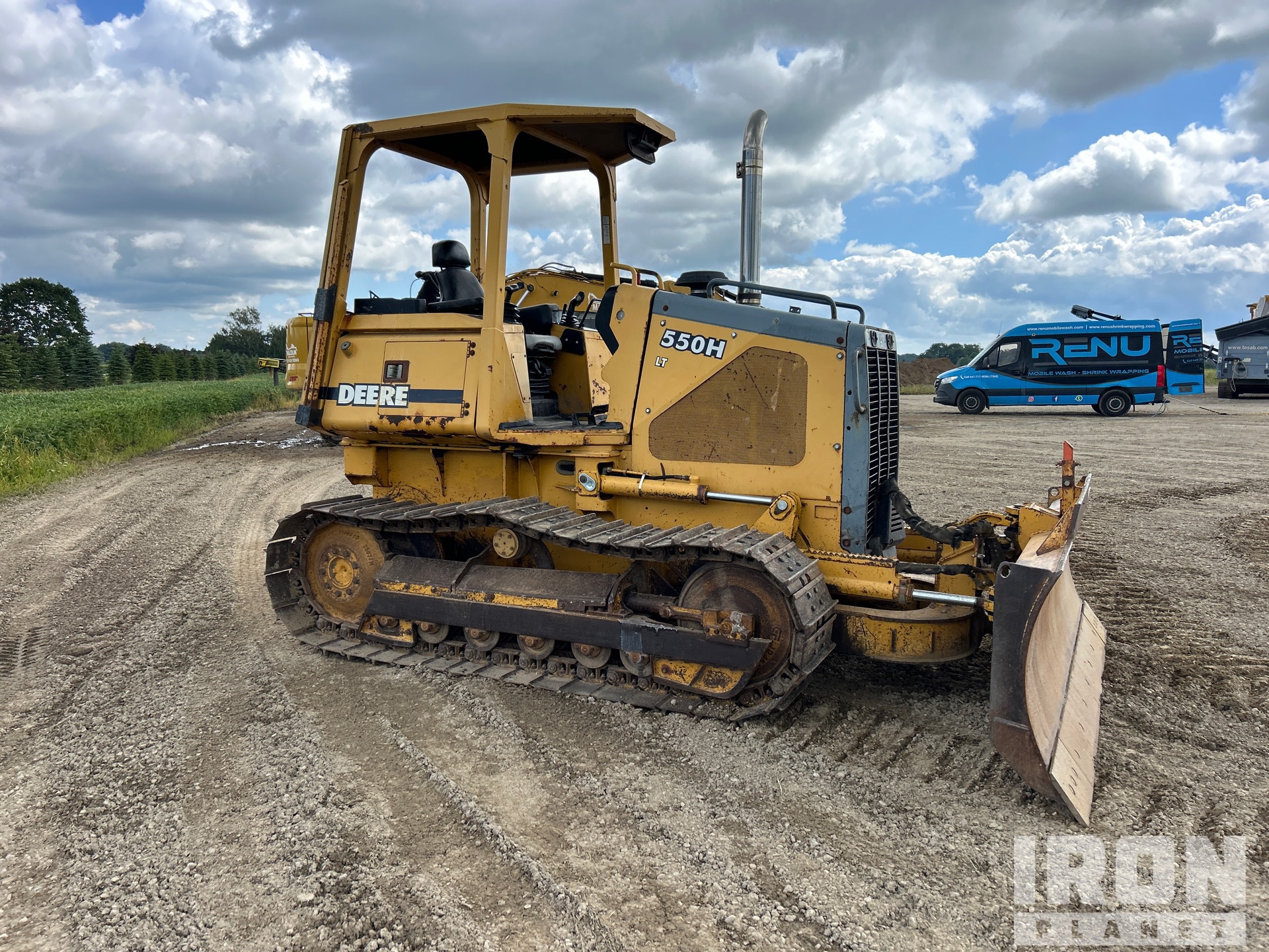 2001 John Deere 550H LT