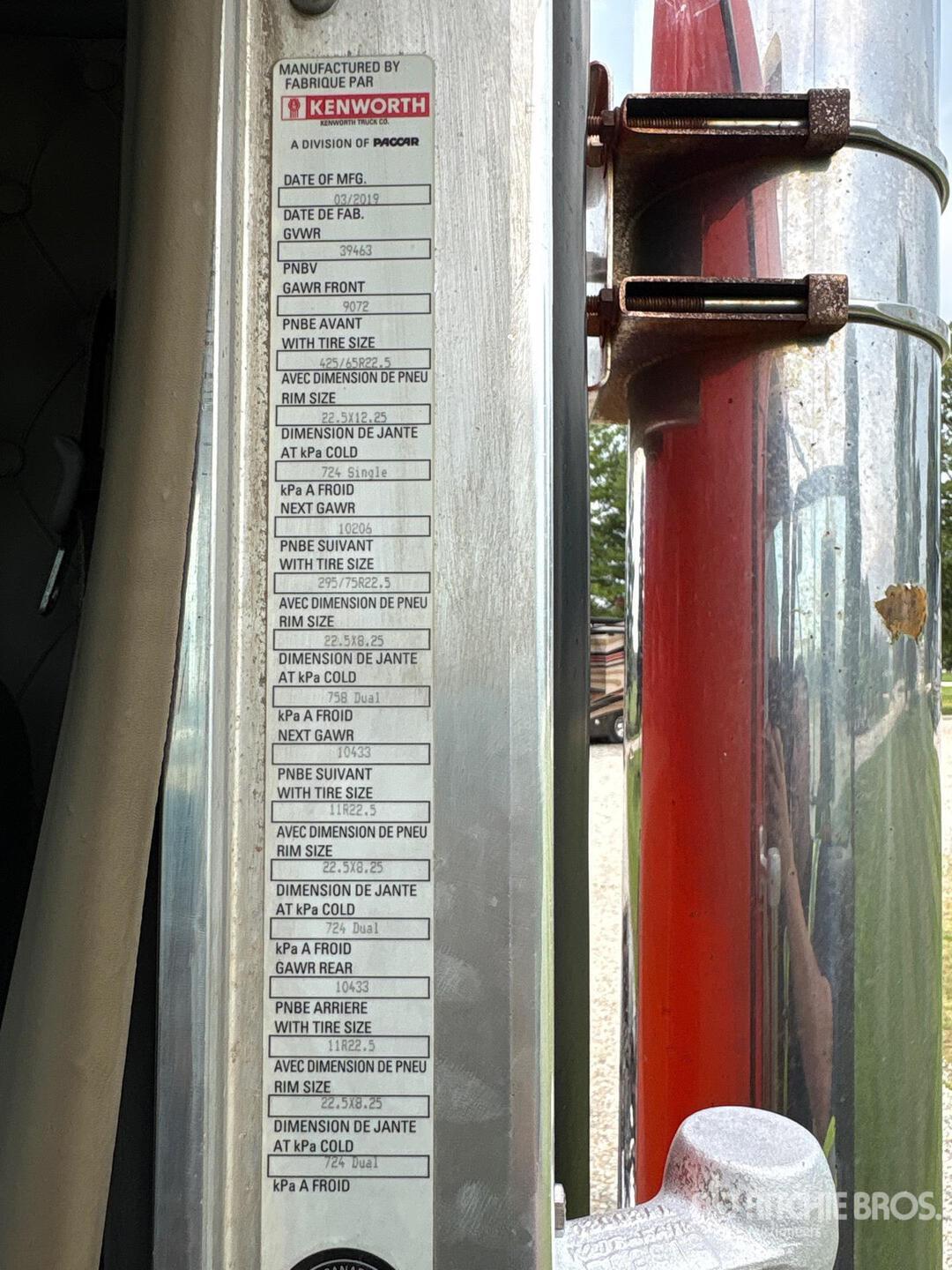 2020 Kenworth T800