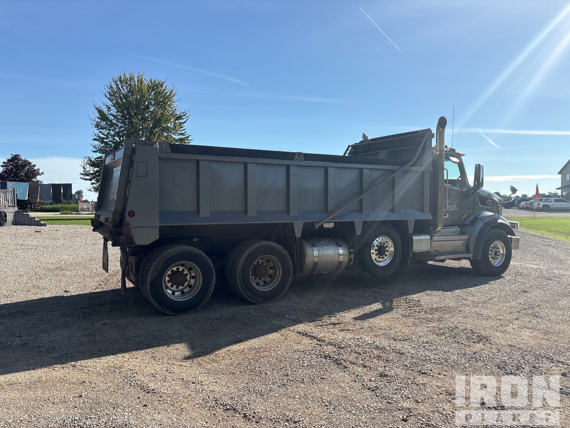 2022 Peterbilt 567